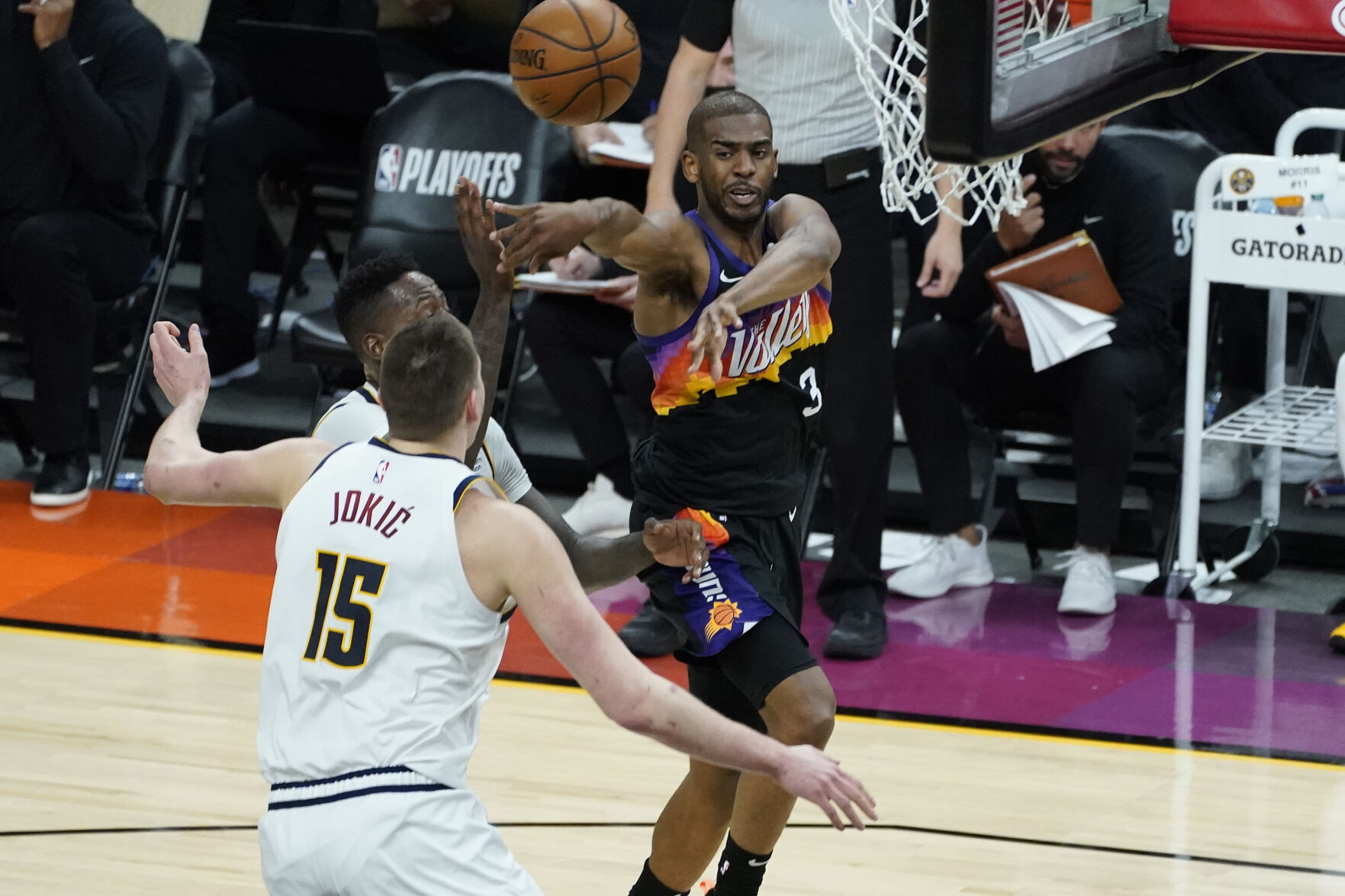 A healthy Chris Paul is the Denver Nuggets’ worst nightmare against the Phoenix Suns
