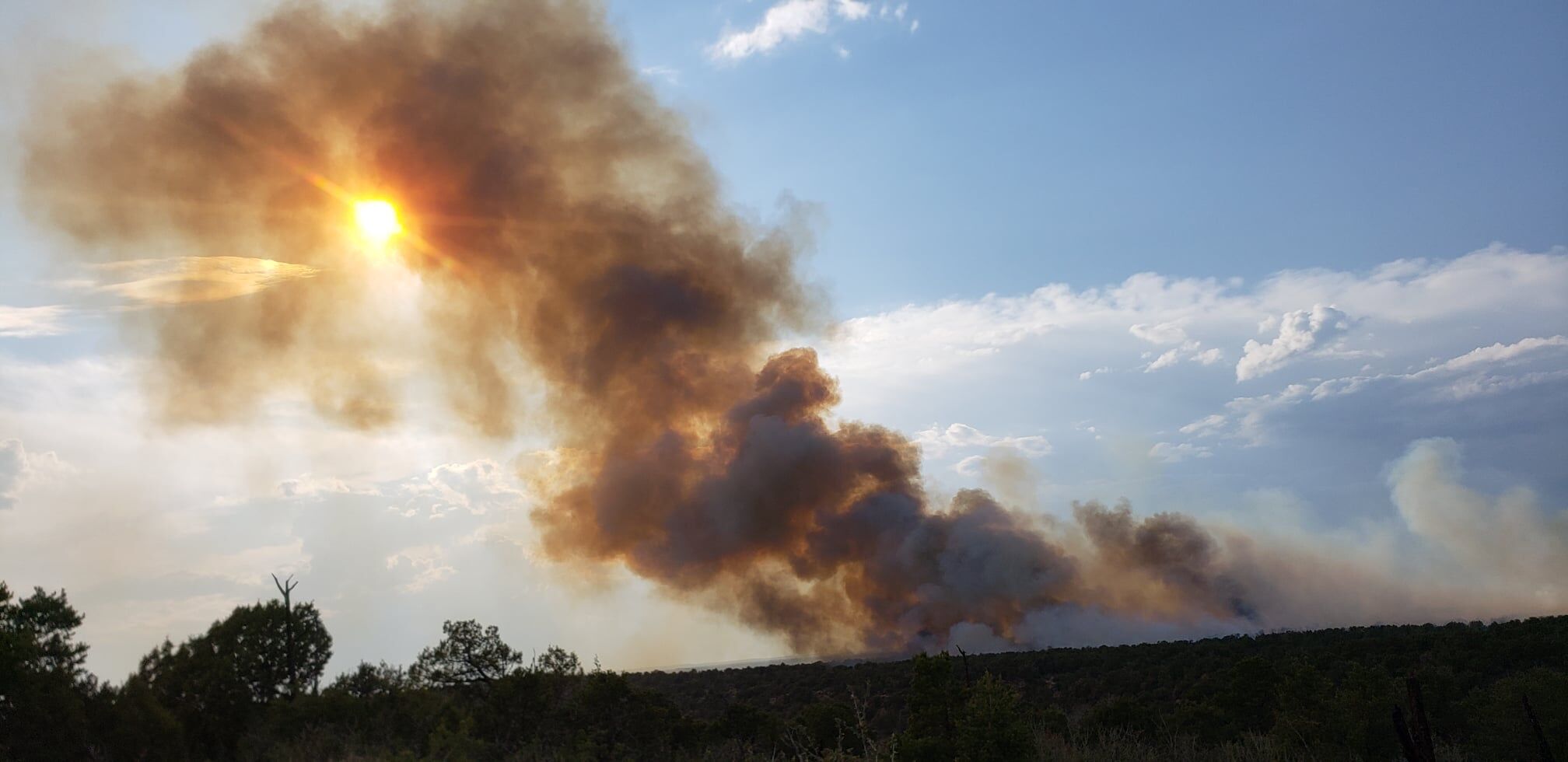 Firefighters battle lightning-sparked fires in southwest Colorado