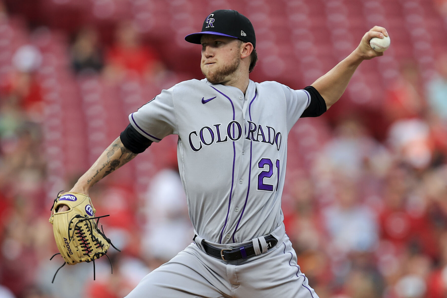Kyle Freeland gives up five home runs, Reds defeat Rockies 11-5