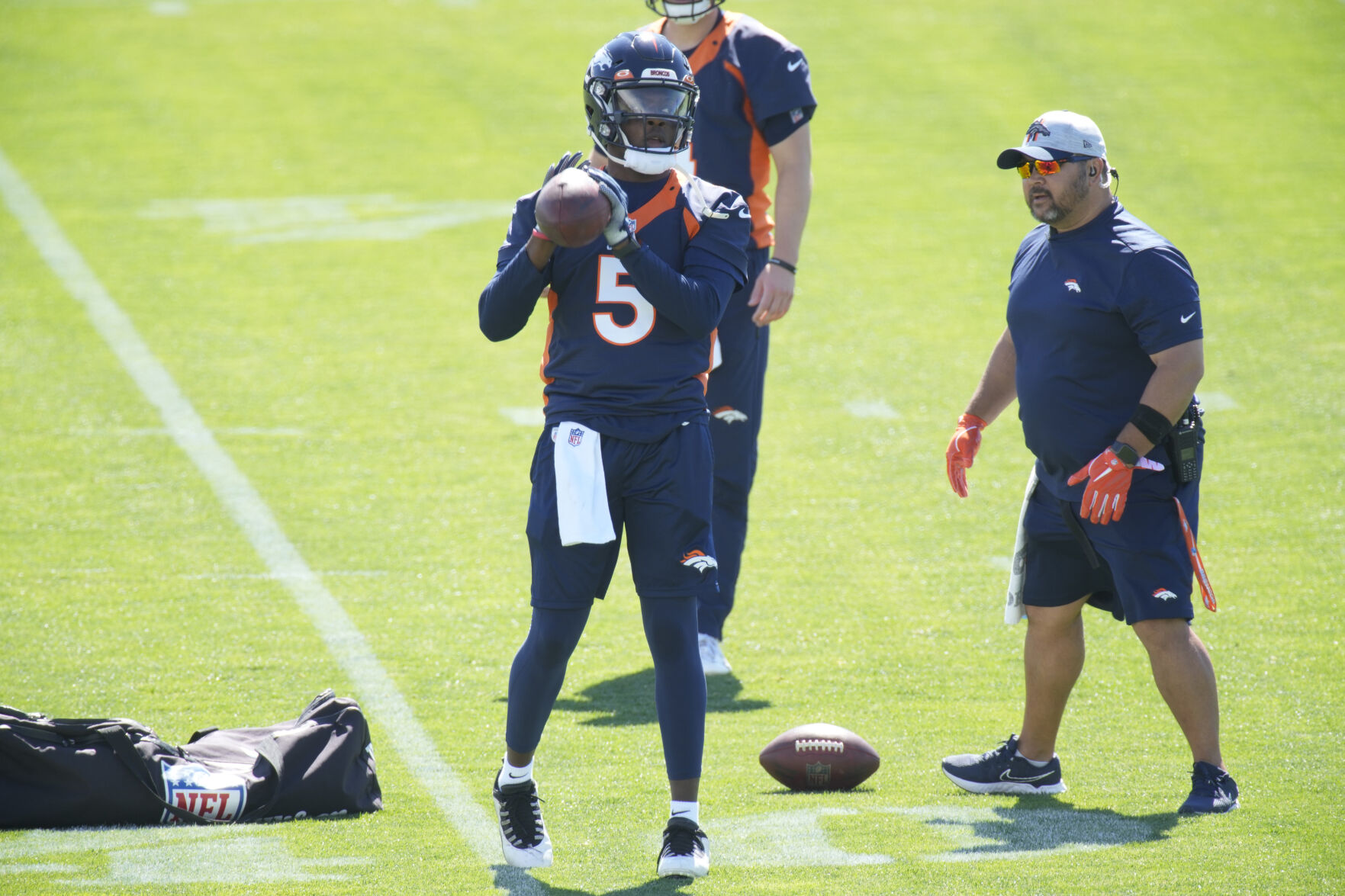 Woody Paige: Broncos’ Bridgewater was playing well last season before injury