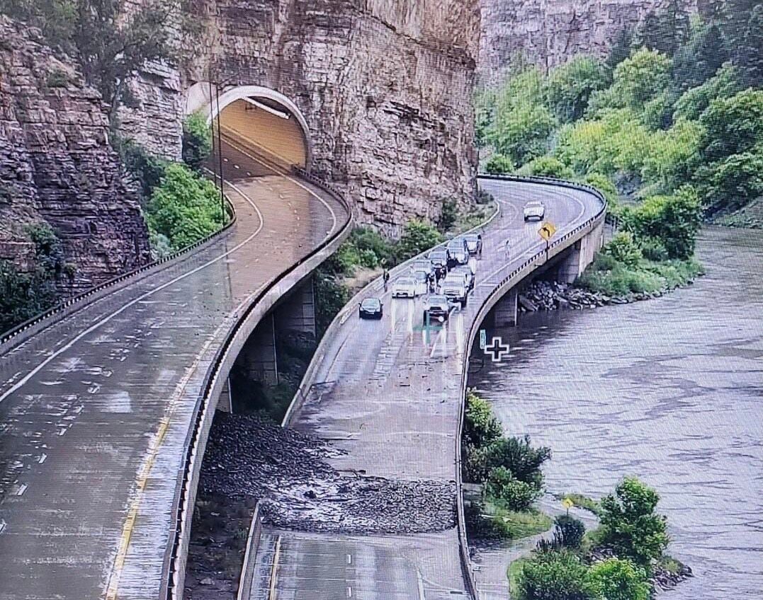 I-70 in Glenwood Canyon reopened following brief closure