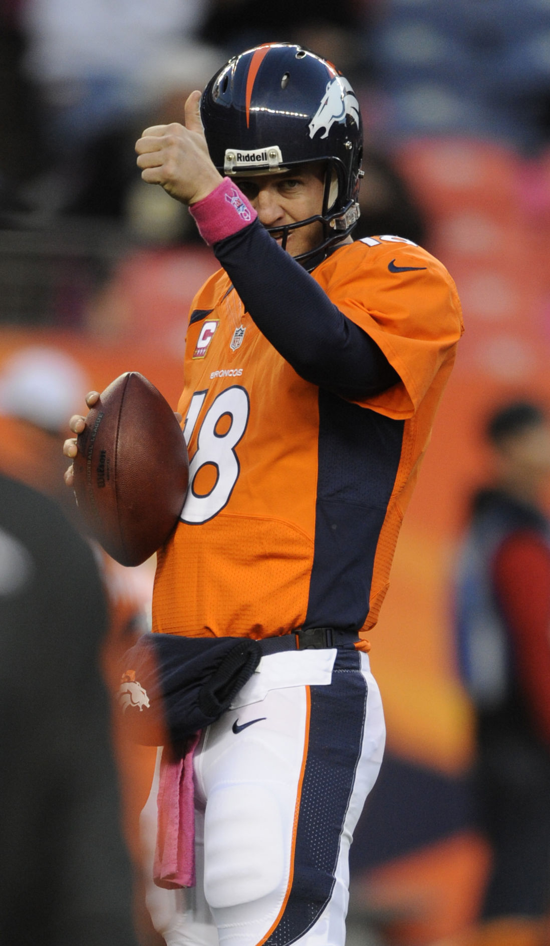 Peyton Manning gives a thumbs-up during warmups before Denver's game against the Saints Sunday, October 28, 2012 at Sports Authority Field at Mile Hi . Photo by Mark Reis, The Gazette (MARK REIS, THE GAZETTE)