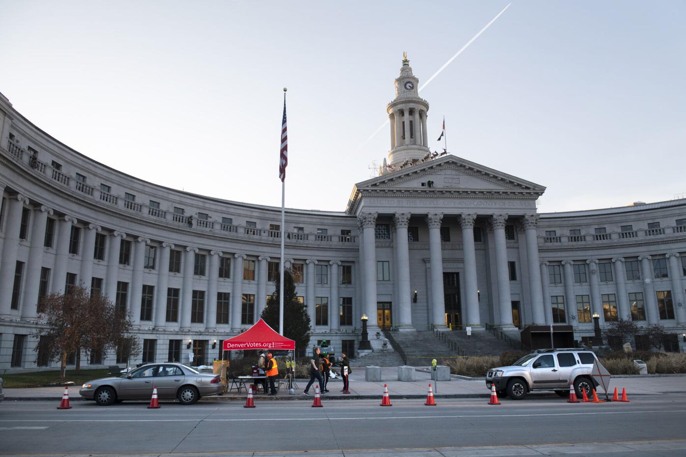 Denver committee approves bill requiring HOAs to notify homeowners of foreclosure rights