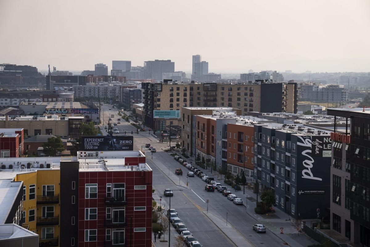 Denver weather: Smoke makes its return, temperatures in low 90s