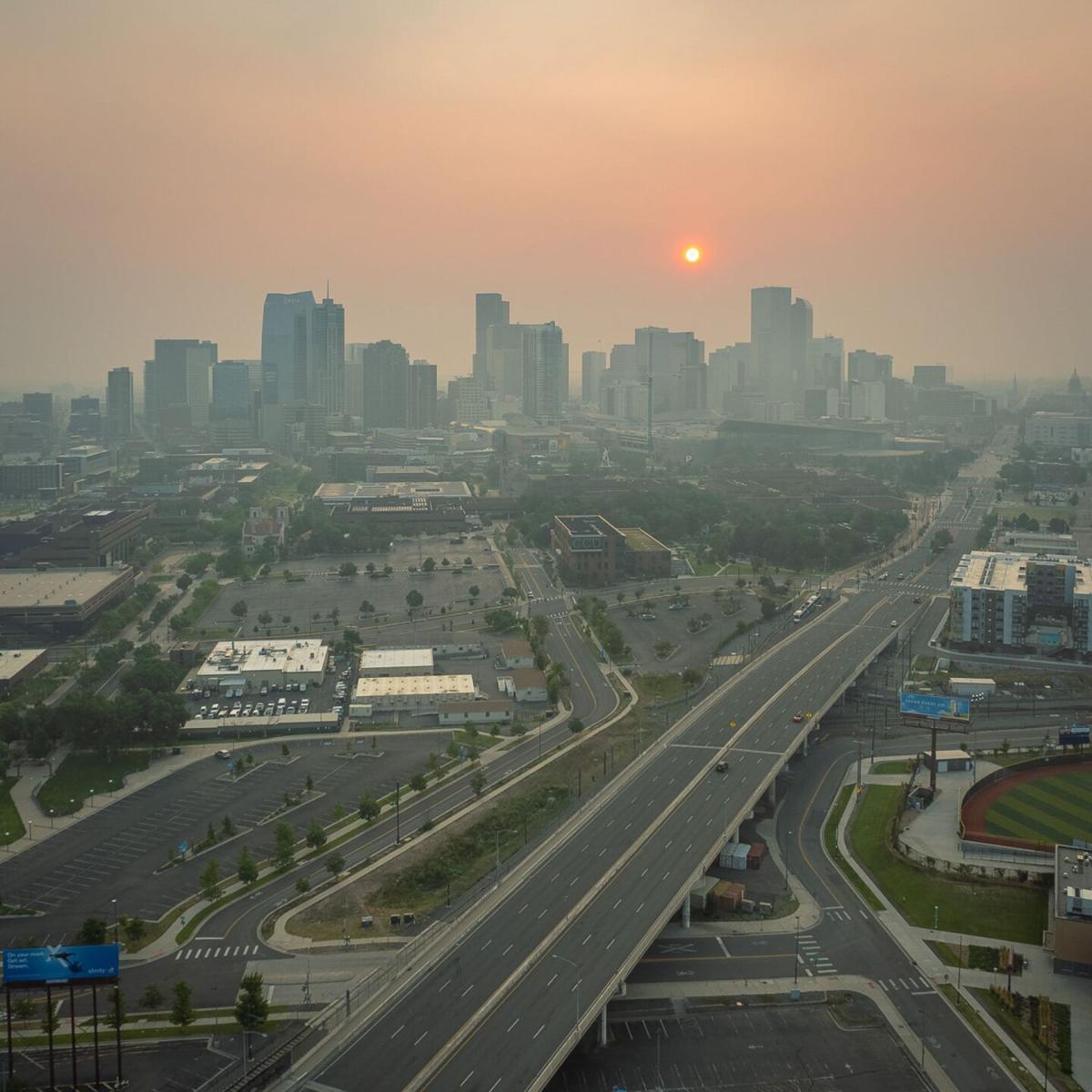 Denver weather: Smoke continues to create unhealthy breathing conditions