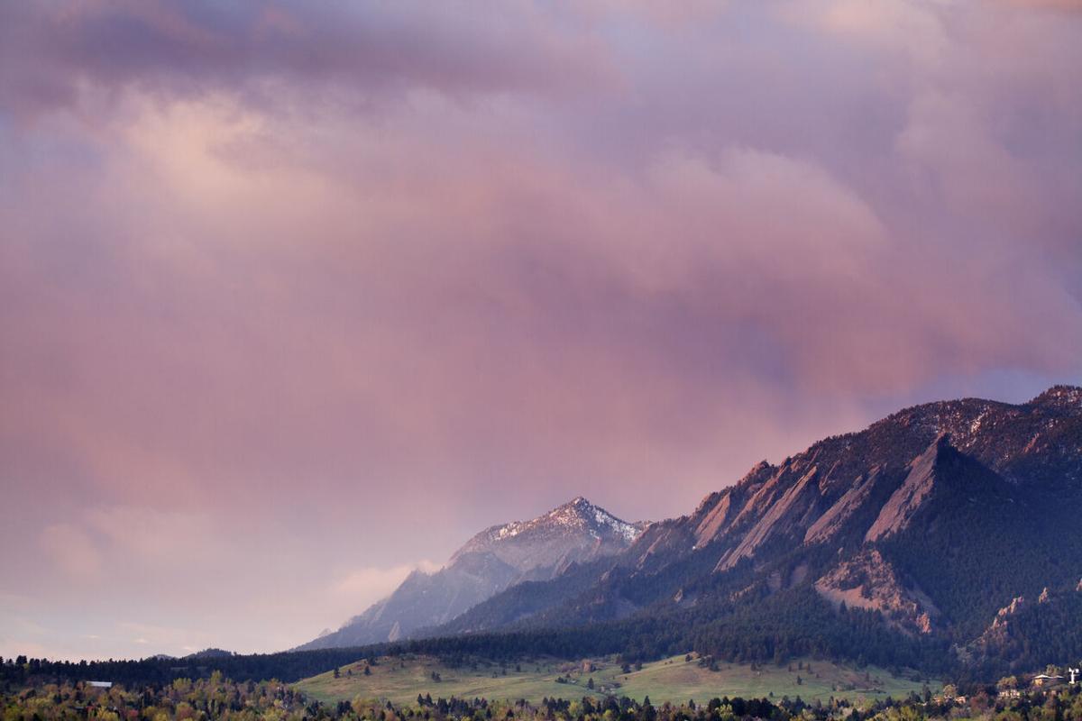 Coloradans told to reduce driving due to wildfire smoke