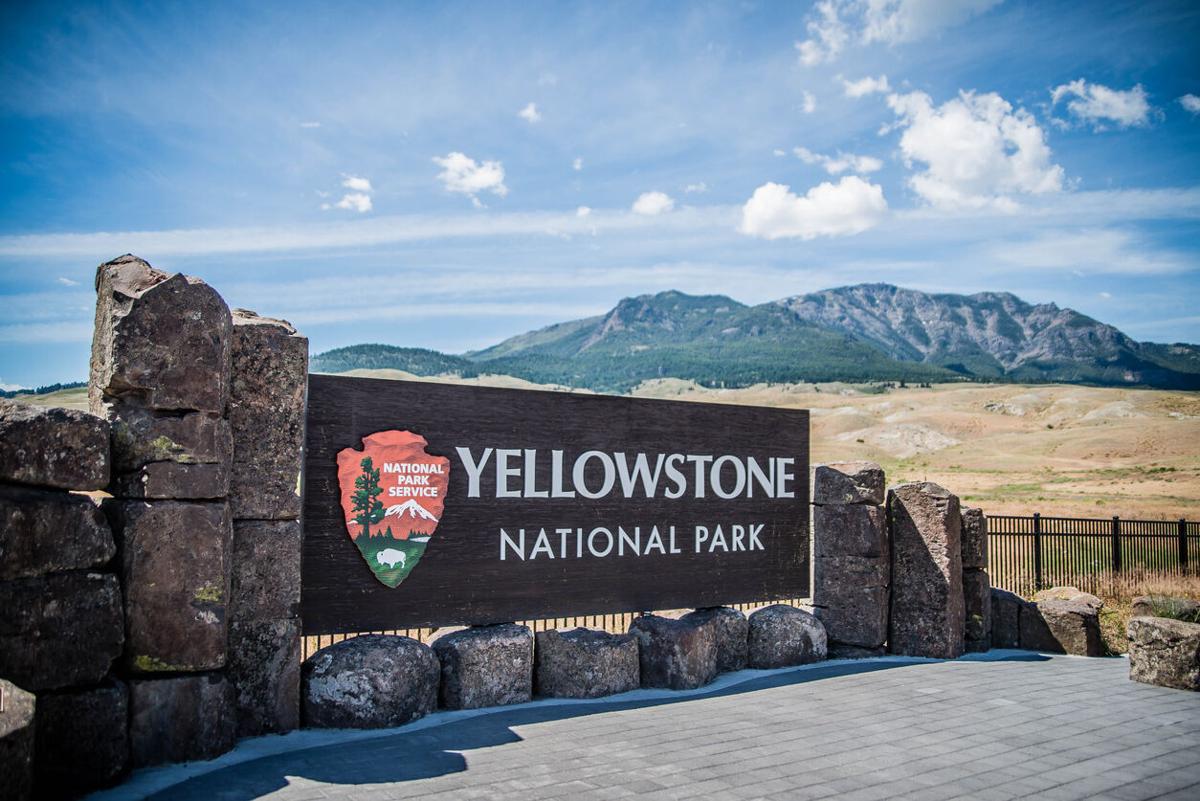 Lawsuit: Mixup keeps family at gunpoint near Yellowstone