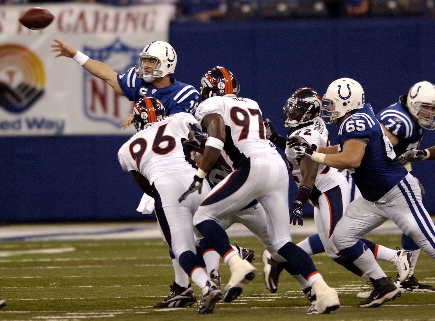 Indianapolis Colts quarterback Peyton Manning throws a pass during the third quarter at the RCA Dome in Indianapolis on Sunday, Sept. 30, 2007. Denver lost 38-20, their second loss in a row. The Gazette, Bryan Oller (Bryan Oller)