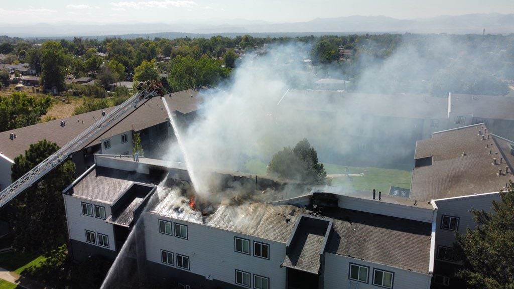 Federal Boulevard in Adams County partially closed due to apartment fire