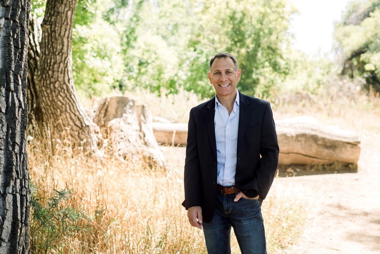 Bennet picks up fifth GOP challenger, Gino Campana