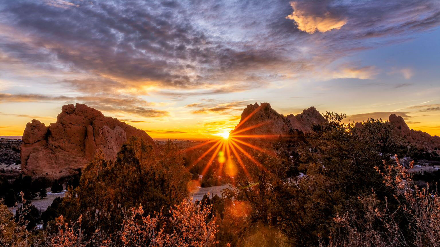 “Sunrise at the Garden” (Joshua Genz)