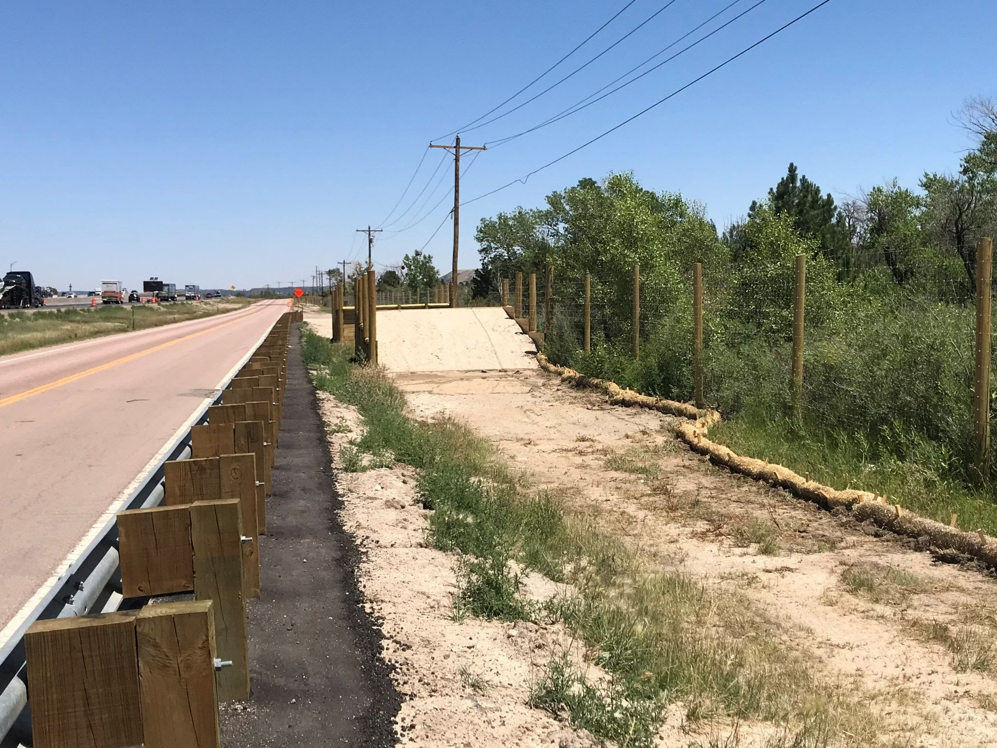 State to install protective wildlife fencing along I-25 near Denver