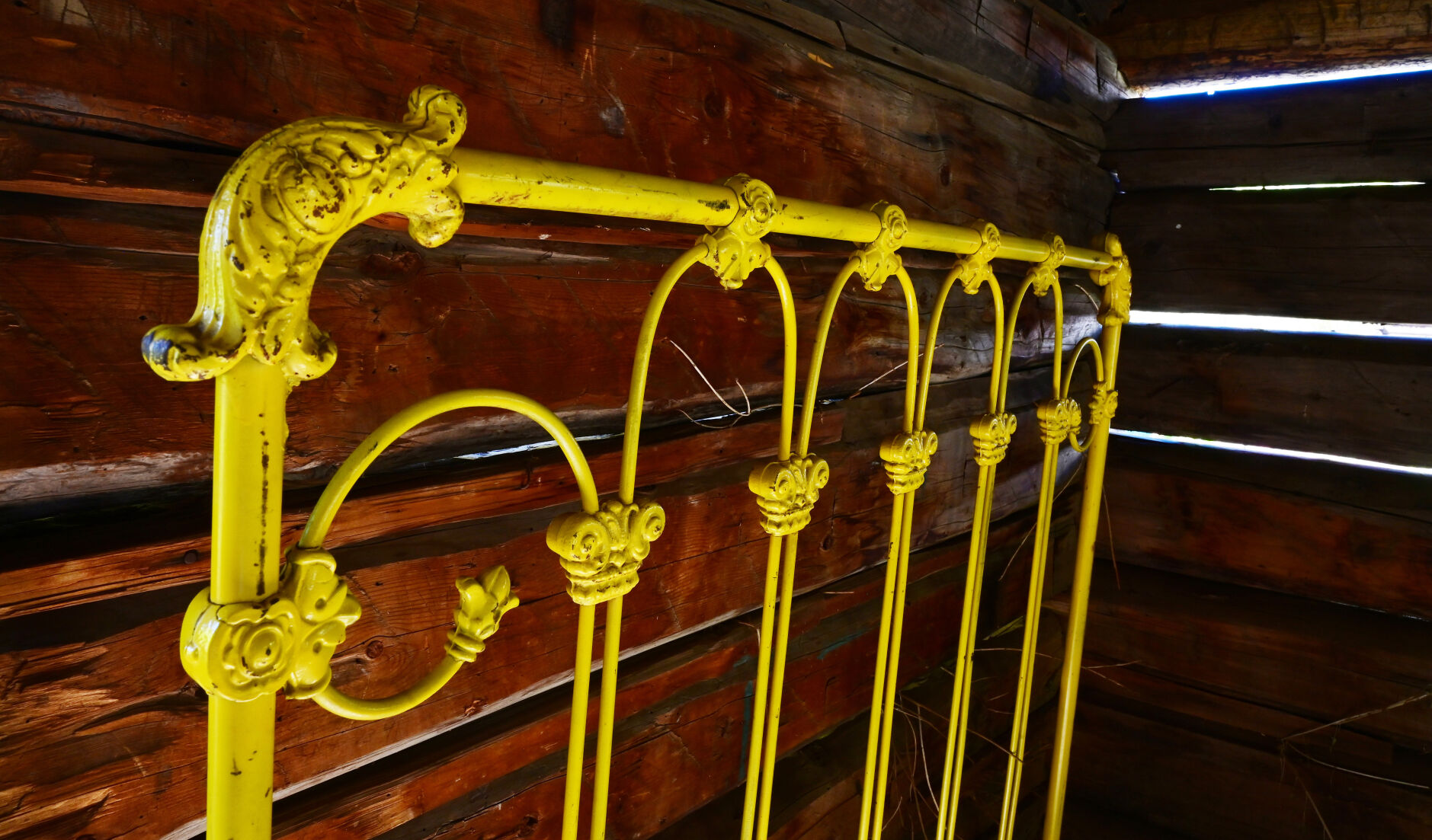 An old yellow iron bed in Ashcroft on Wednesday, Sept. 22, 2021. In 1883, Ashcroft, Colorado was a town with a population of perhaps 2,000 with two newspapers, a school, sawmills, a small smelter, and 20 saloons—bigger than Aspen at the time. Ashcroft is 11 miles south of Aspen on Castle Creek Rd. (Photo by Jerilee Bennett, The Gazette) (Jerilee Bennett)