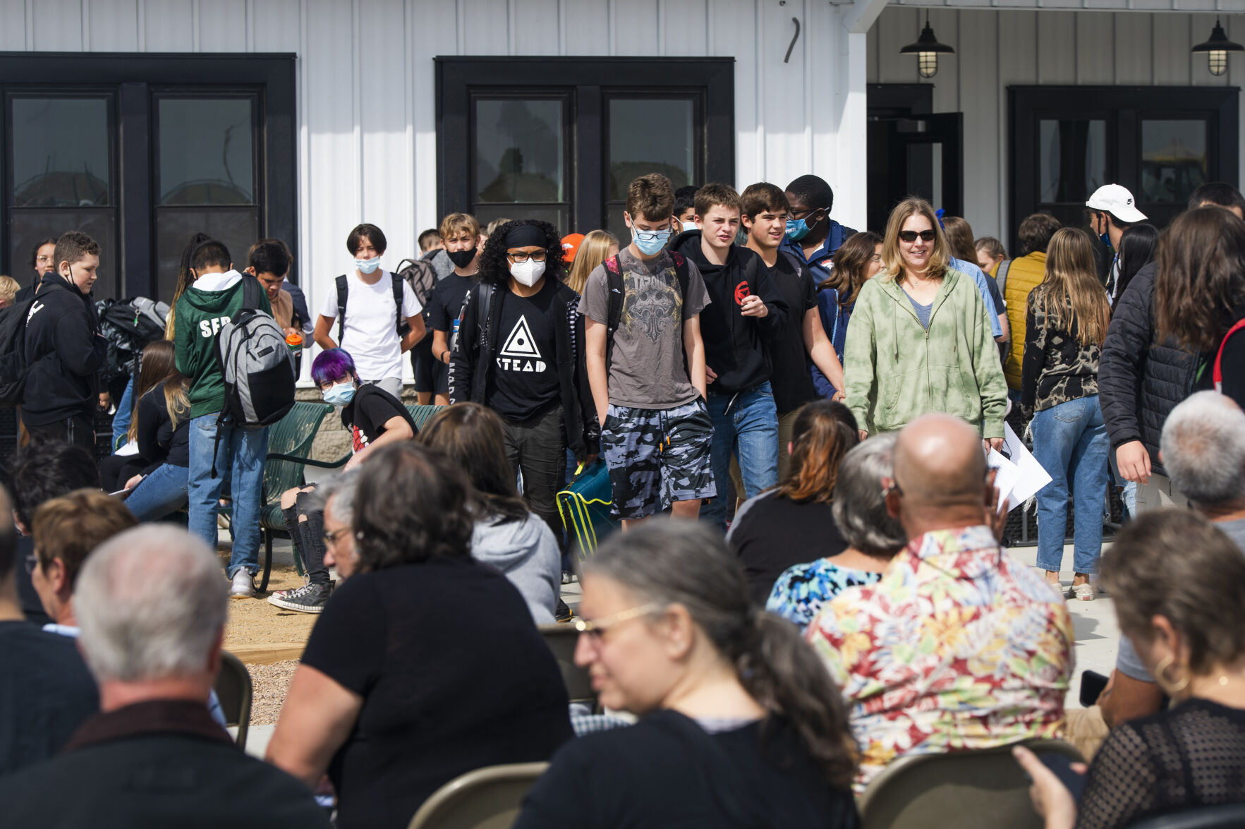 100521-dg-biz-steadschool 004