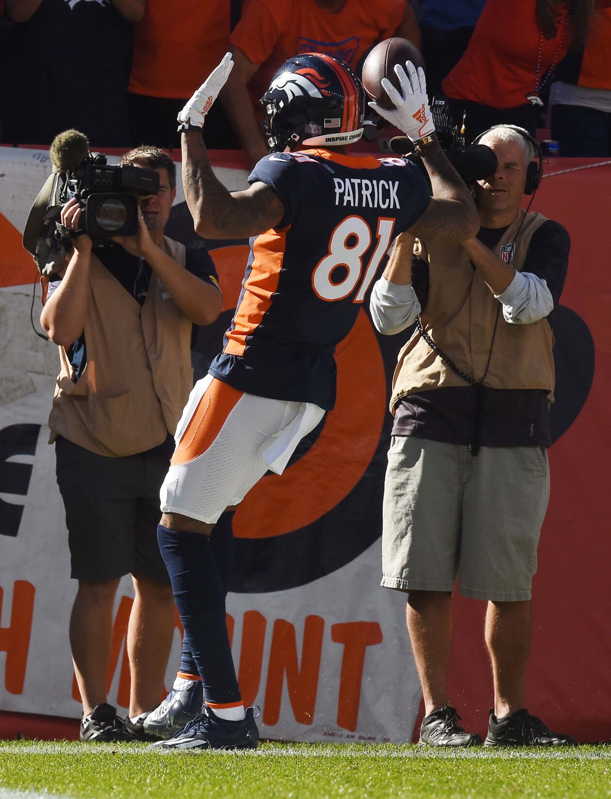 Denver Broncos wide receiver Tim Patrick celebrates getting a touchdown. The Broncos lost to the Raiders 34-24 on Sunday, Oct. 17, 2021 at Empower Field at Mile High Stadium. (Photo by Jerilee Bennett, The Gazette) (Jerilee Bennett)