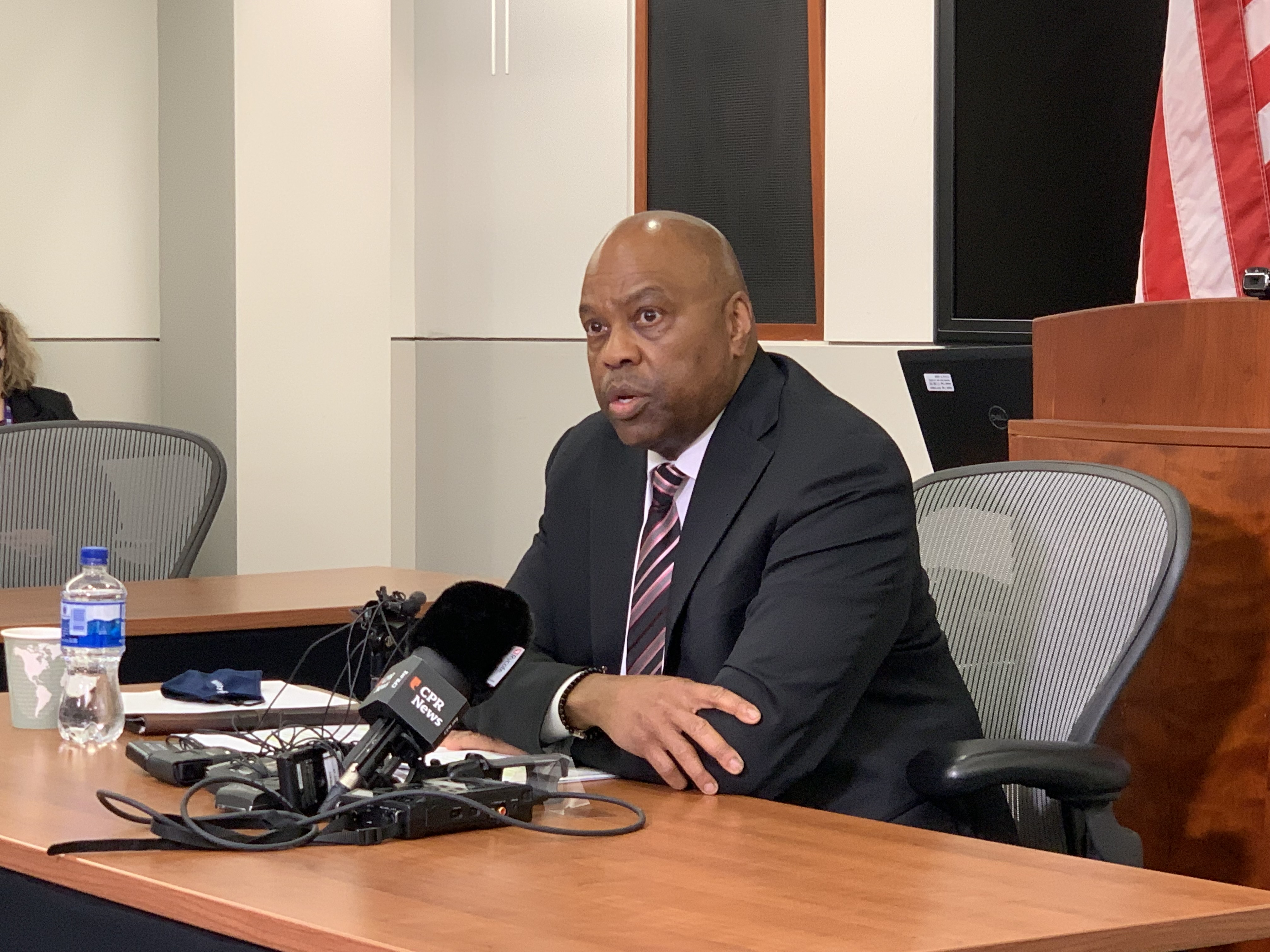 DIA CEO to holiday travelers: Patience