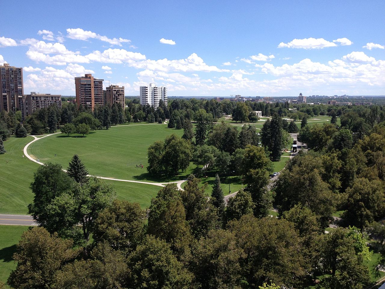 Cheesman Park. Photo Credit: R0uge (Wikimedia Commons)