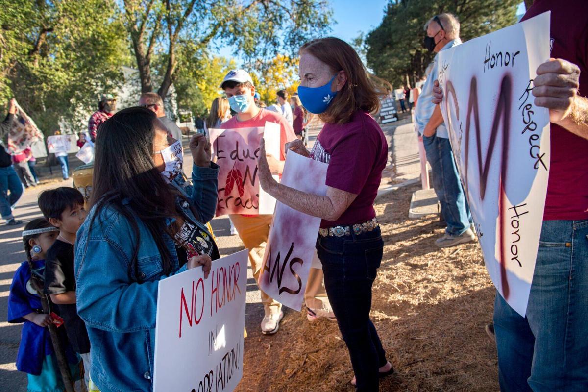 Lawsuit reveals tribal rift over American Indian mascots