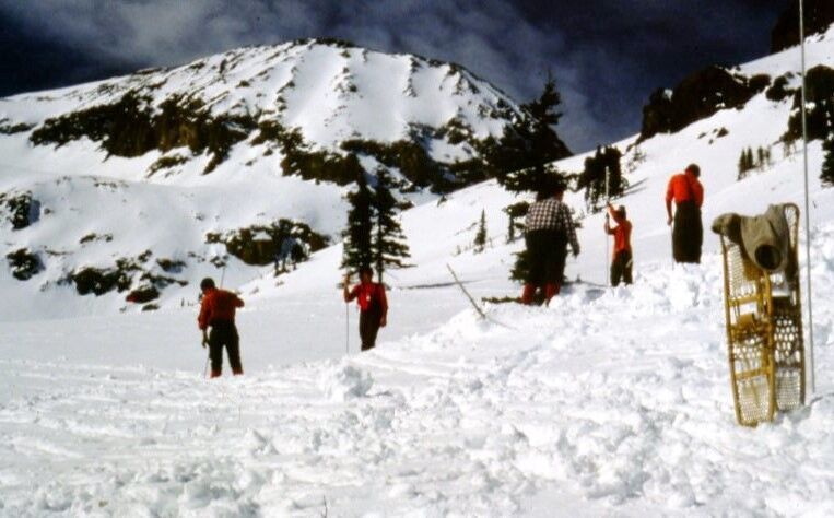 Ground search operations in 1983 for Rudi Moder. (Courtesy of Rocky Mountain National Park)