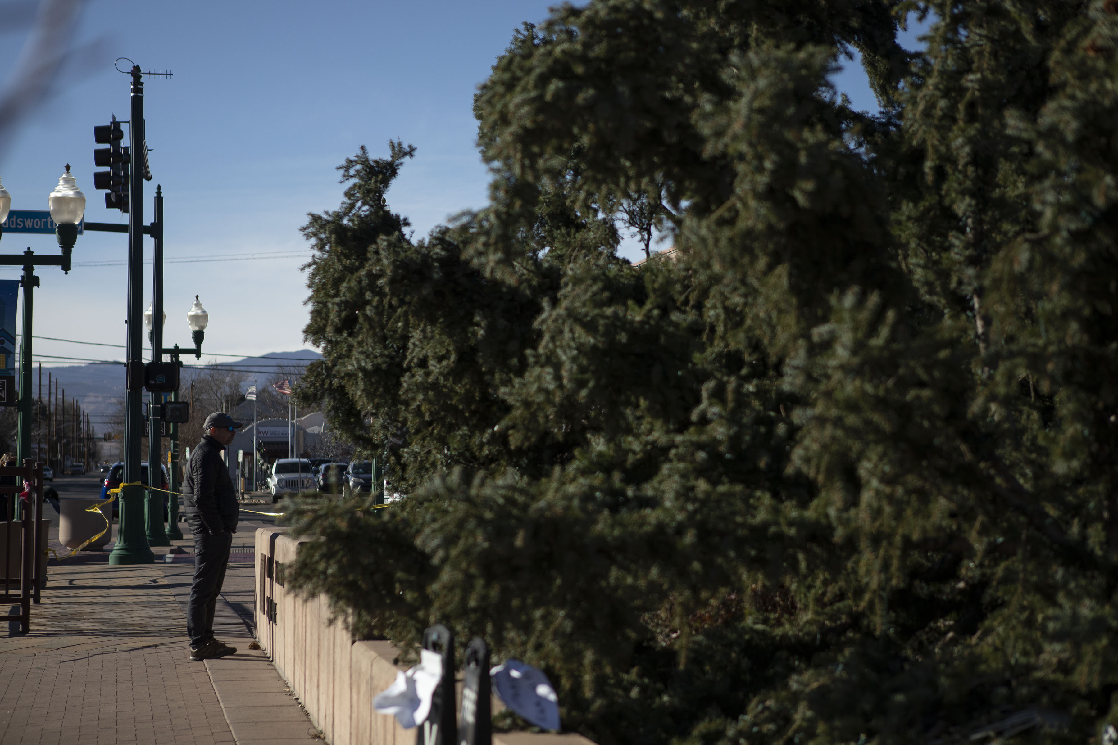 Colorado windstorm wreaks havoc, gusts top 100 mph, thousands left without power