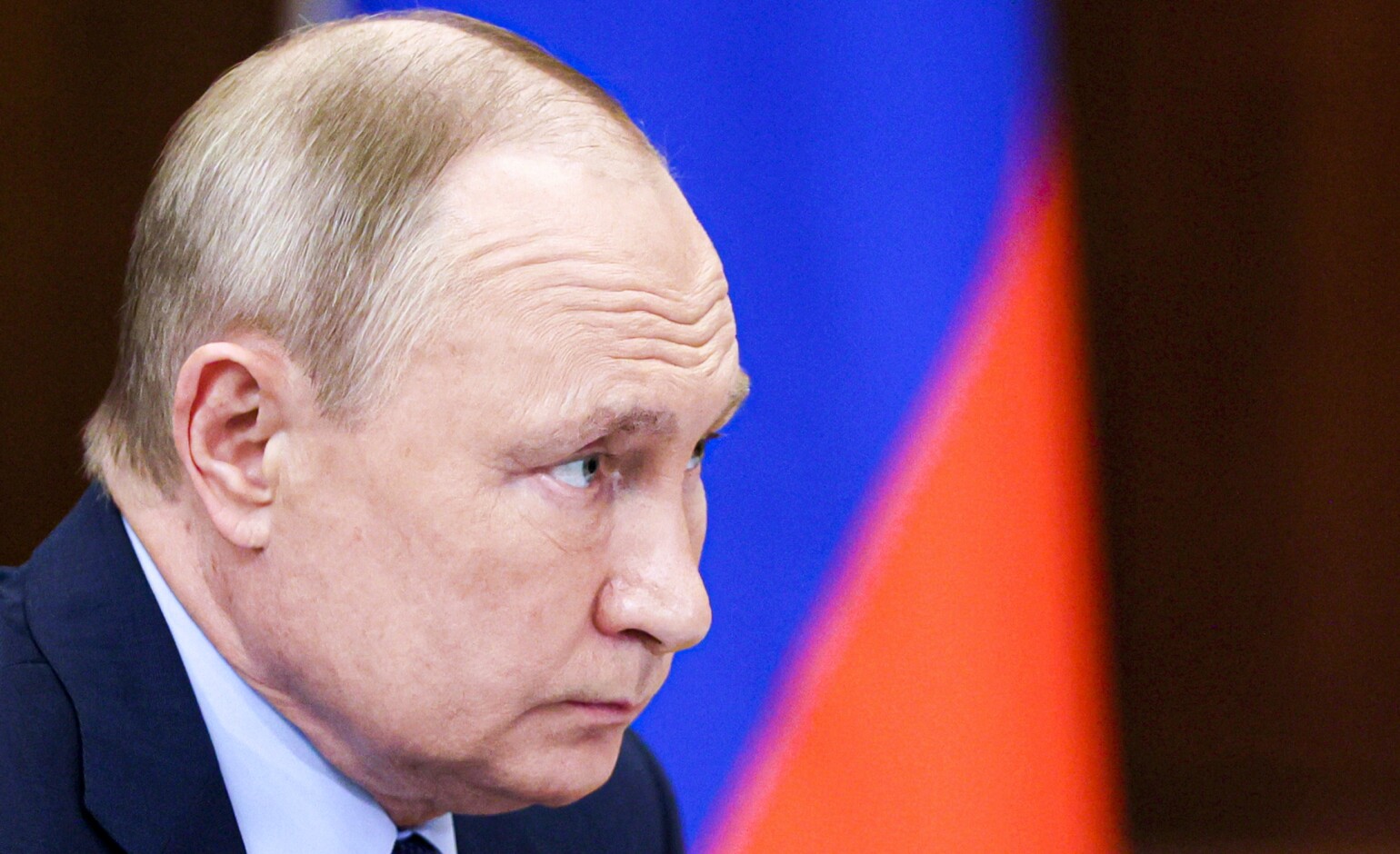 Experts fear Putin ‘preparing citizens for war’ against Ukraine