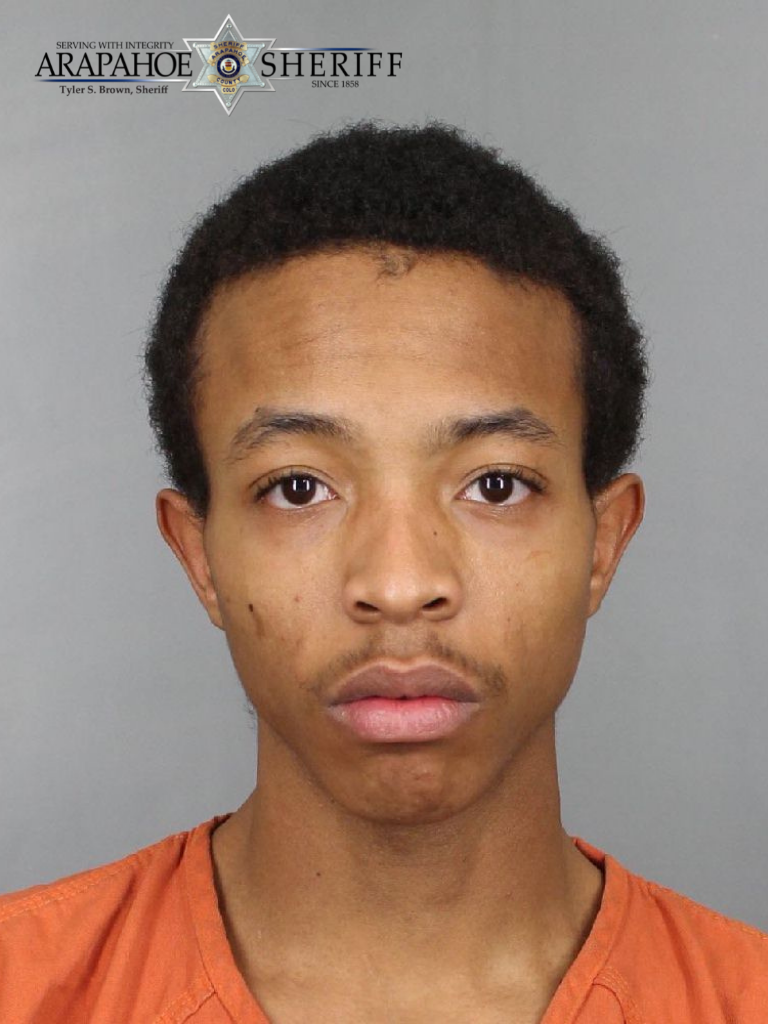 Man sentenced to decades in prison for killing teen at Aurora Mall