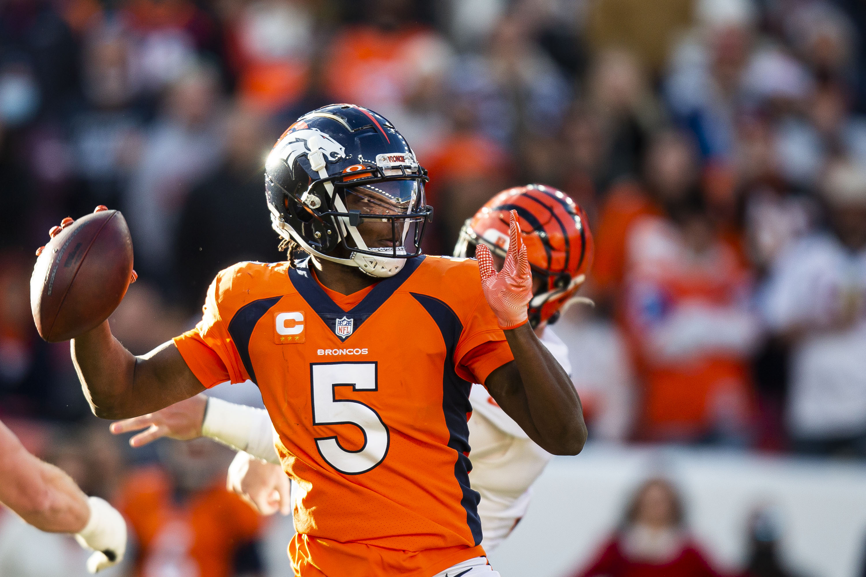 Denver Broncos quarterback Teddy Bridgewater (5) attempts a pass during a game against the Cincinnati Bengals on Sunday, Dec. 19, 2021, at Empower Field at Mile High in Denver, Colo. (Timothy Hurst/The Gazette) (TimHursttim.hurst@gazette.comhttps://secure.gravatar.com/avatar/aca82bd62b4ee425c598527cd6faa1b1?d=mm&r=g)