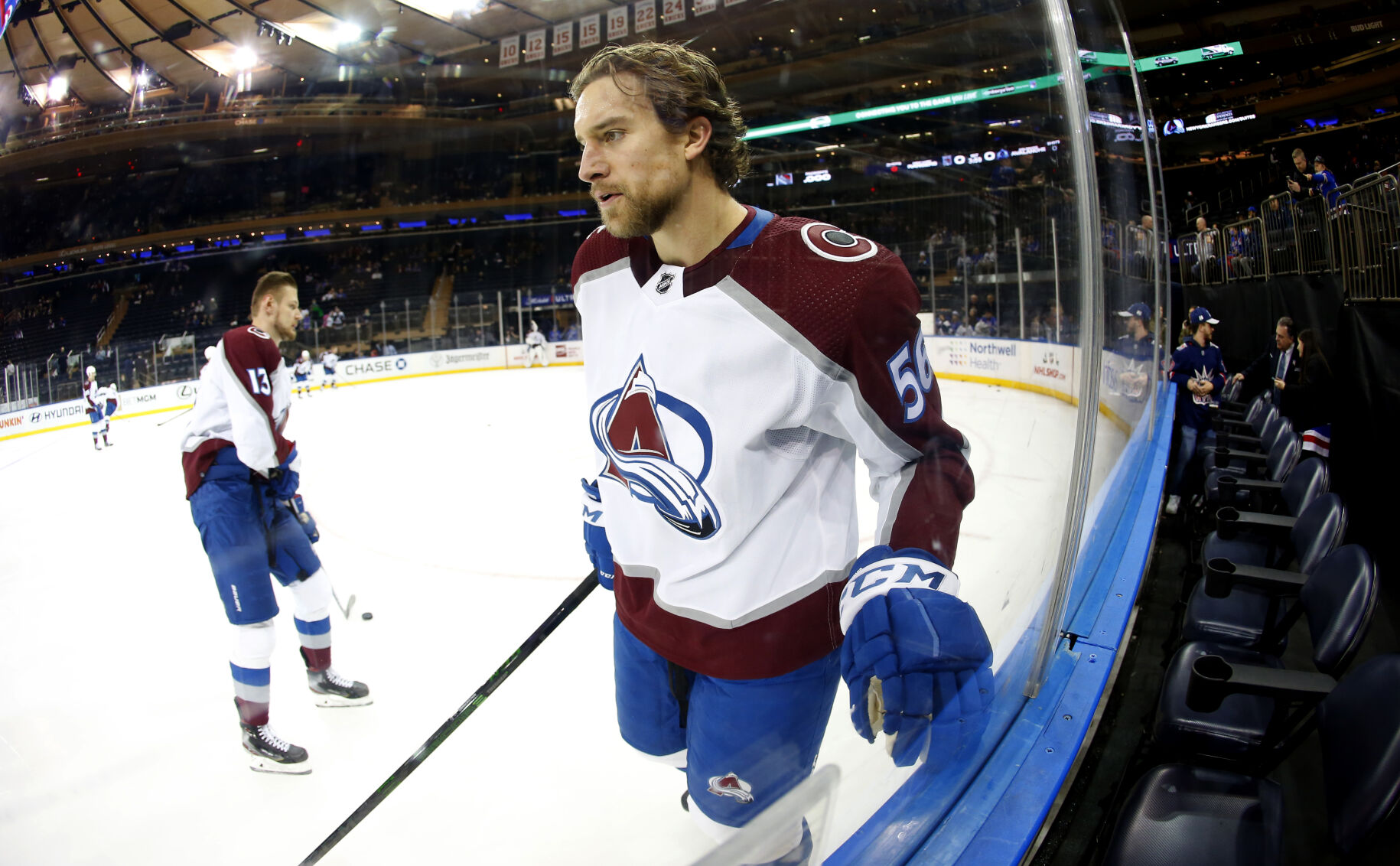 Avalanche notebook: Tips from a heavyweight, plus Byram returns to practice Monday