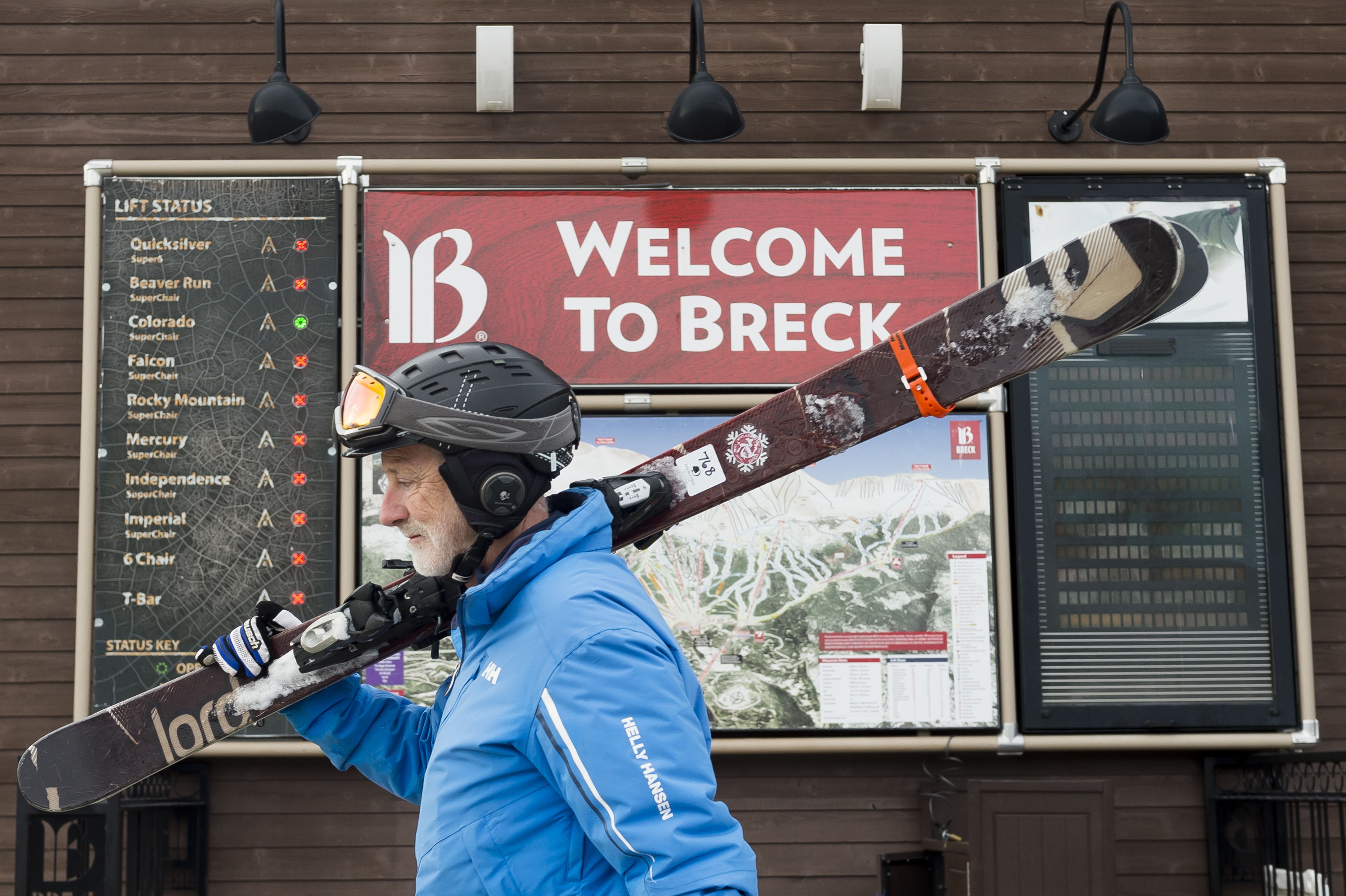 8 tips for saving money on Colorado ski slopes