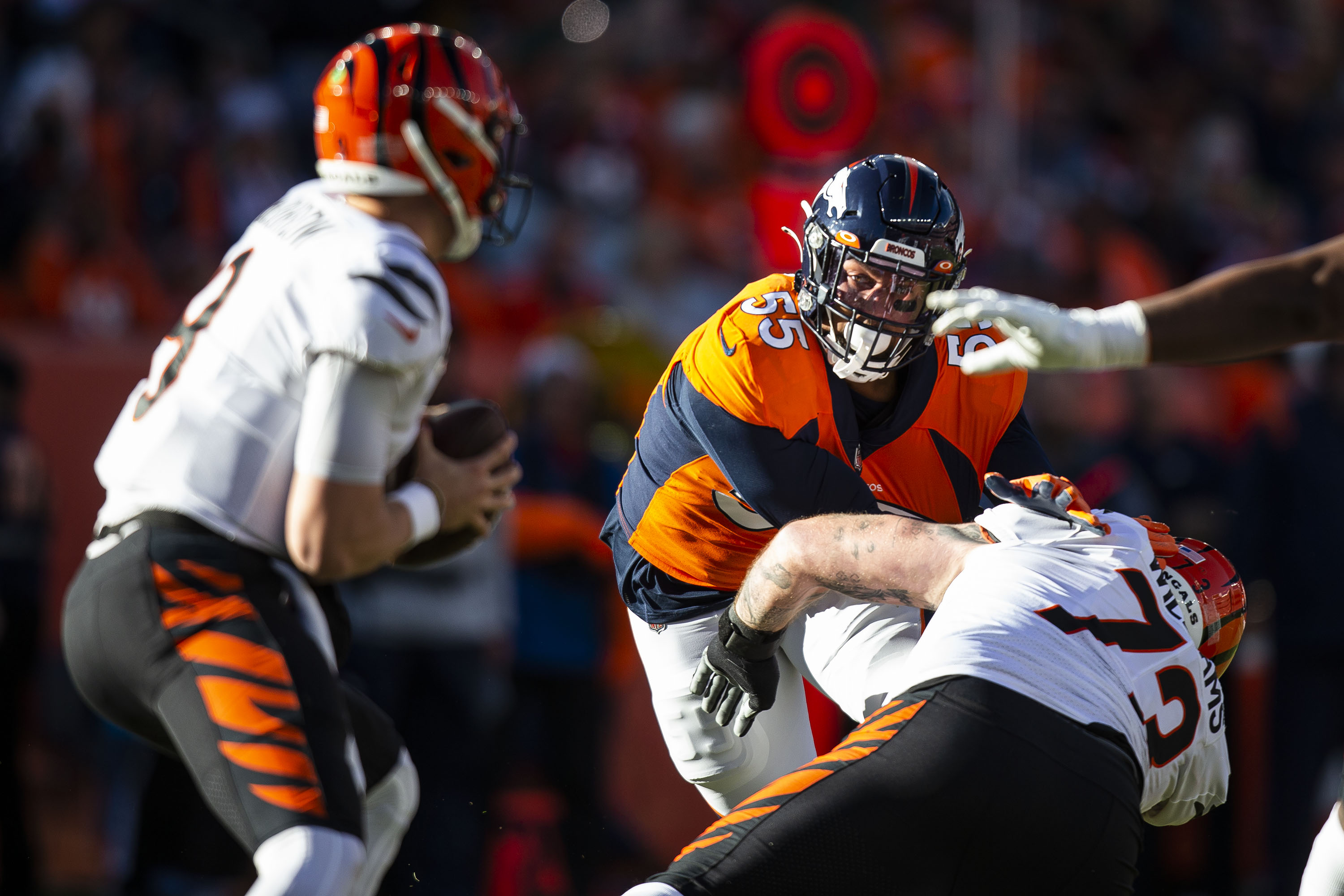 Denver Broncos outside linebacker Bradley Chubb (55) attempts to get past Cincinnati Bengals offensive tackle Jonah Williams (73) during a game on Sunday, Dec. 19, 2021, at Empower Field at Mile High in Denver, Colo. (Timothy Hurst/The Gazette) (Timothy Hurst)