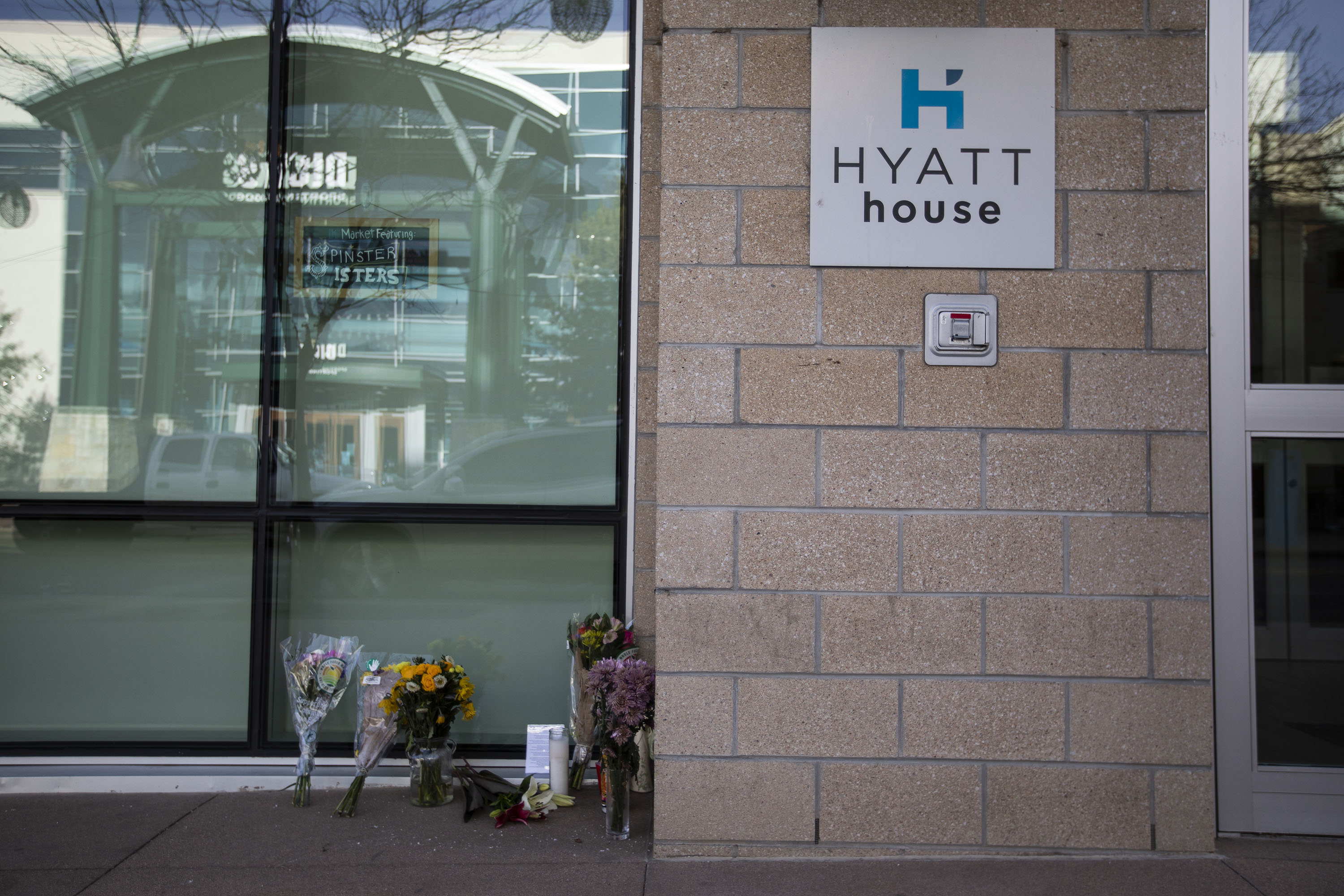 Resource center opens for victims of shooting rampage in Denver, Lakewood