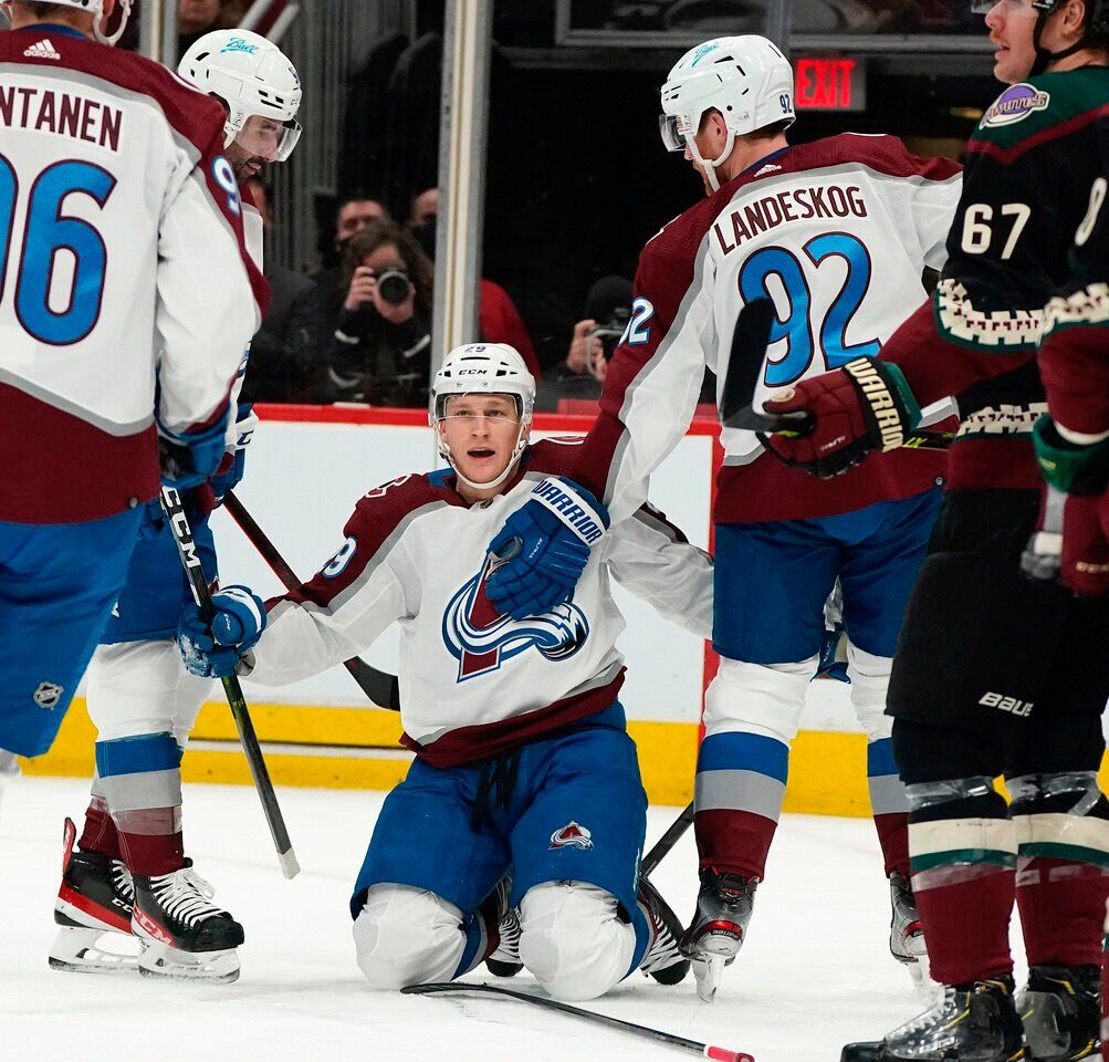 Darcy Kuemper records shutout as Colorado Avalanche force will on Arizona Coyotes
