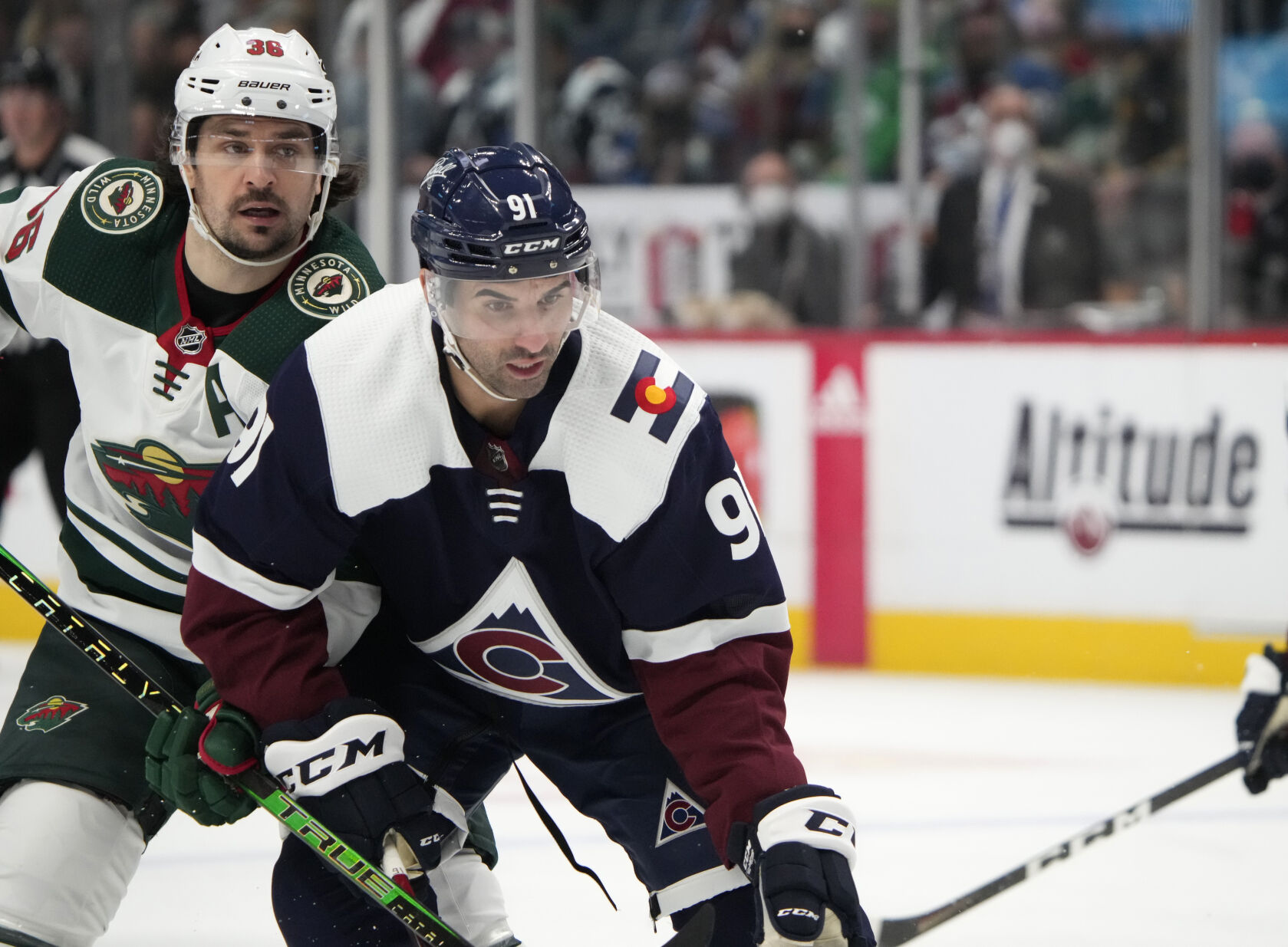 Pavel Francouz enters, leads Colorado Avalanche to shootout win over Minnesota Wild