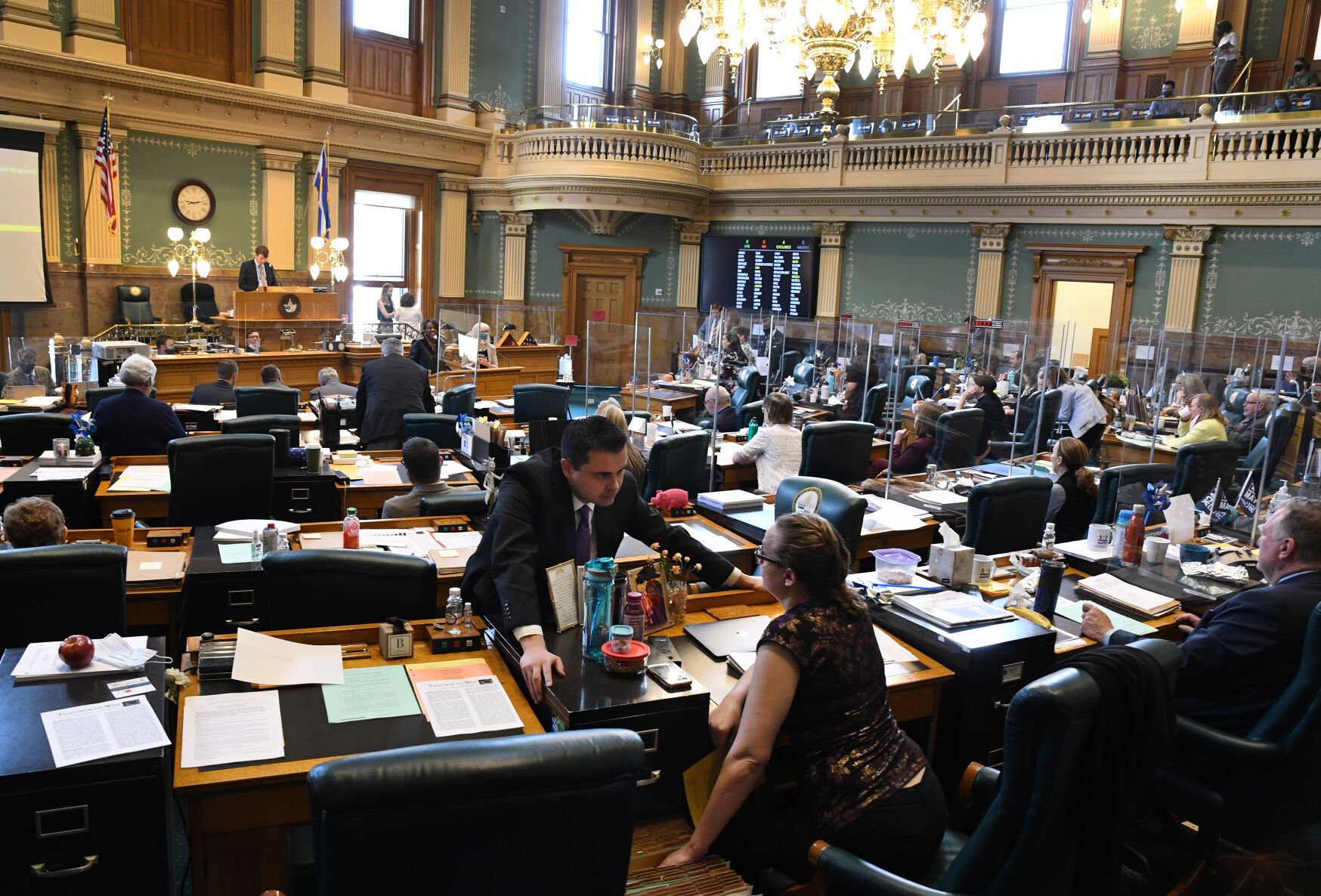 Public health emergency provisions still in effect at state Capitol for 2022
