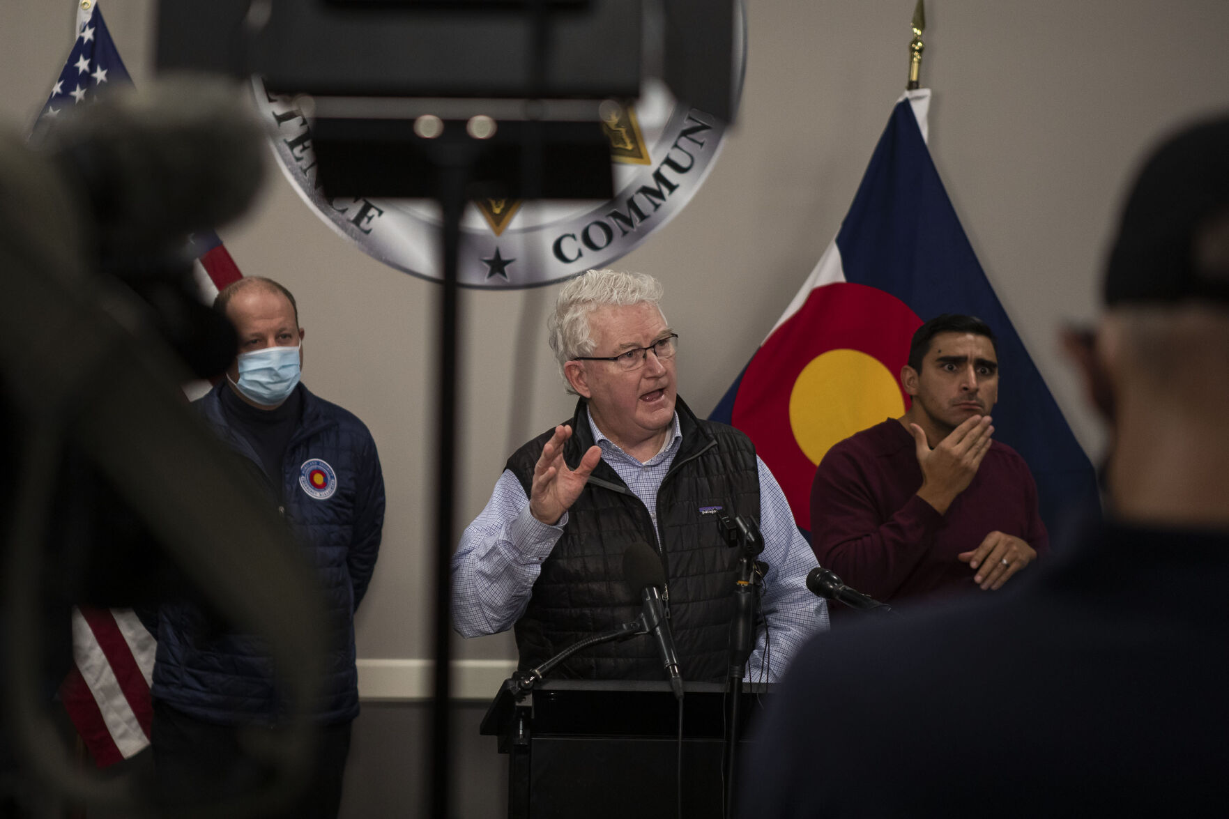 Colorado firefighting policy relies too much on the kindness of strangers | Vince Bzdek