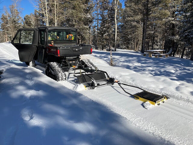 Find groomed trails for cross-country skiing at this Colorado Springs-area park