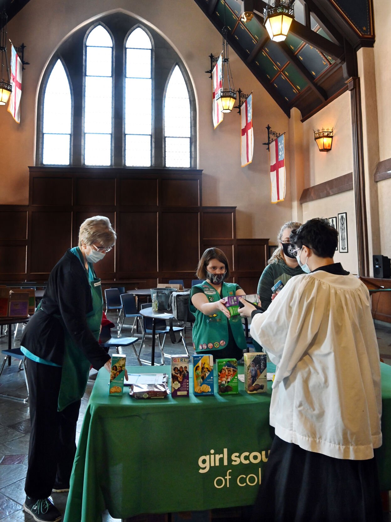 Girl Scouts in Colorado surviving cookie shortages