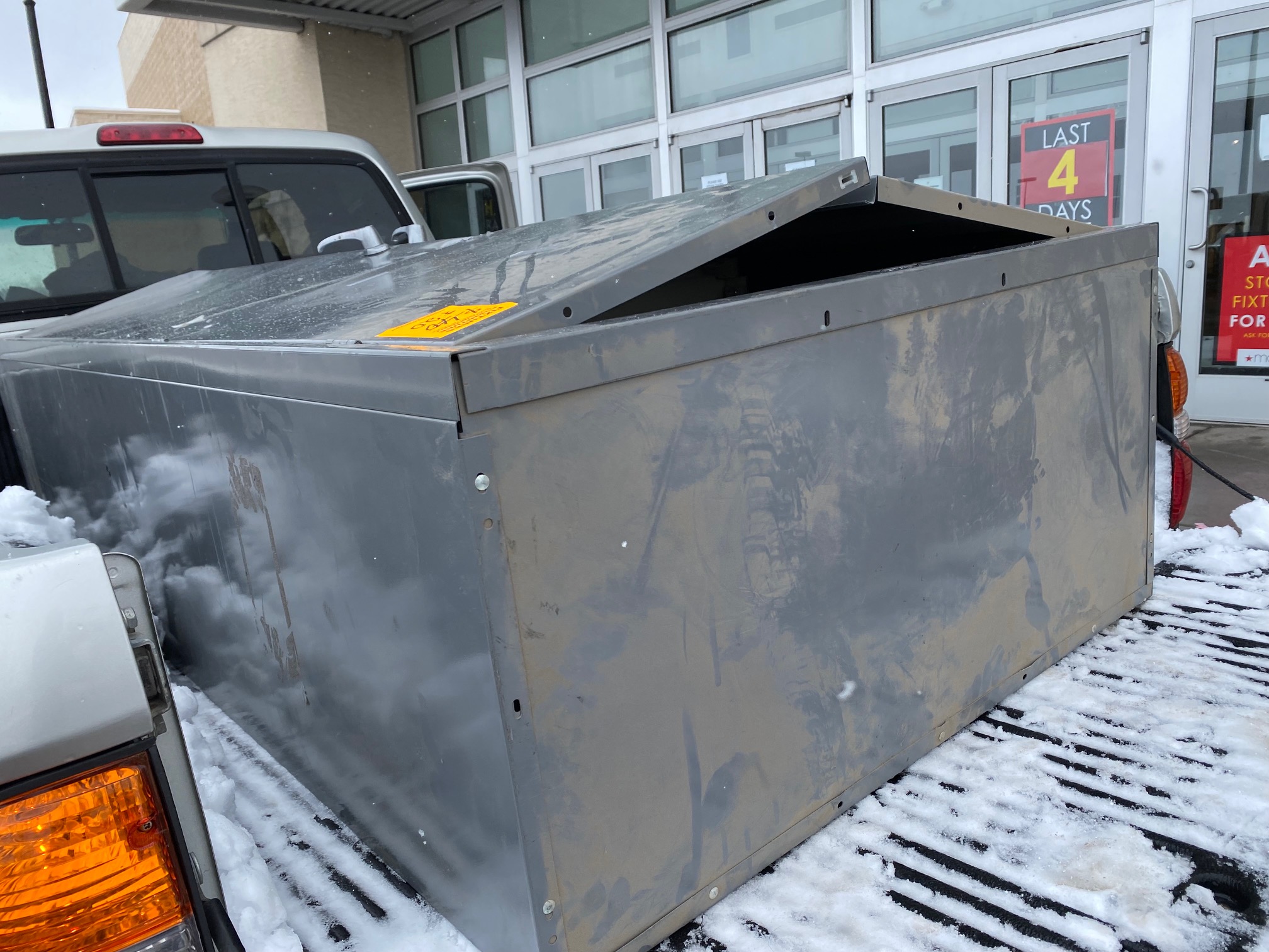Southglenn Macy’s waves goodbye: latest big box store to die off