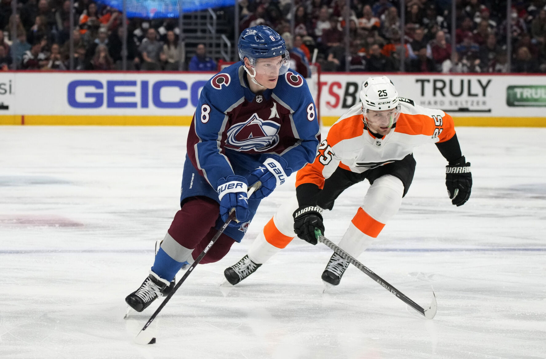 Cale Makar sets franchise record as Colorado Avalanche roll past Philadelphia Flyers