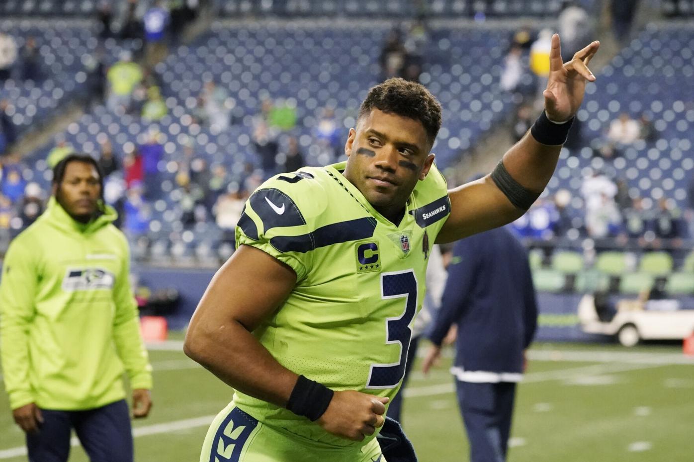 Seahawks Broncos Wilson Trade Football