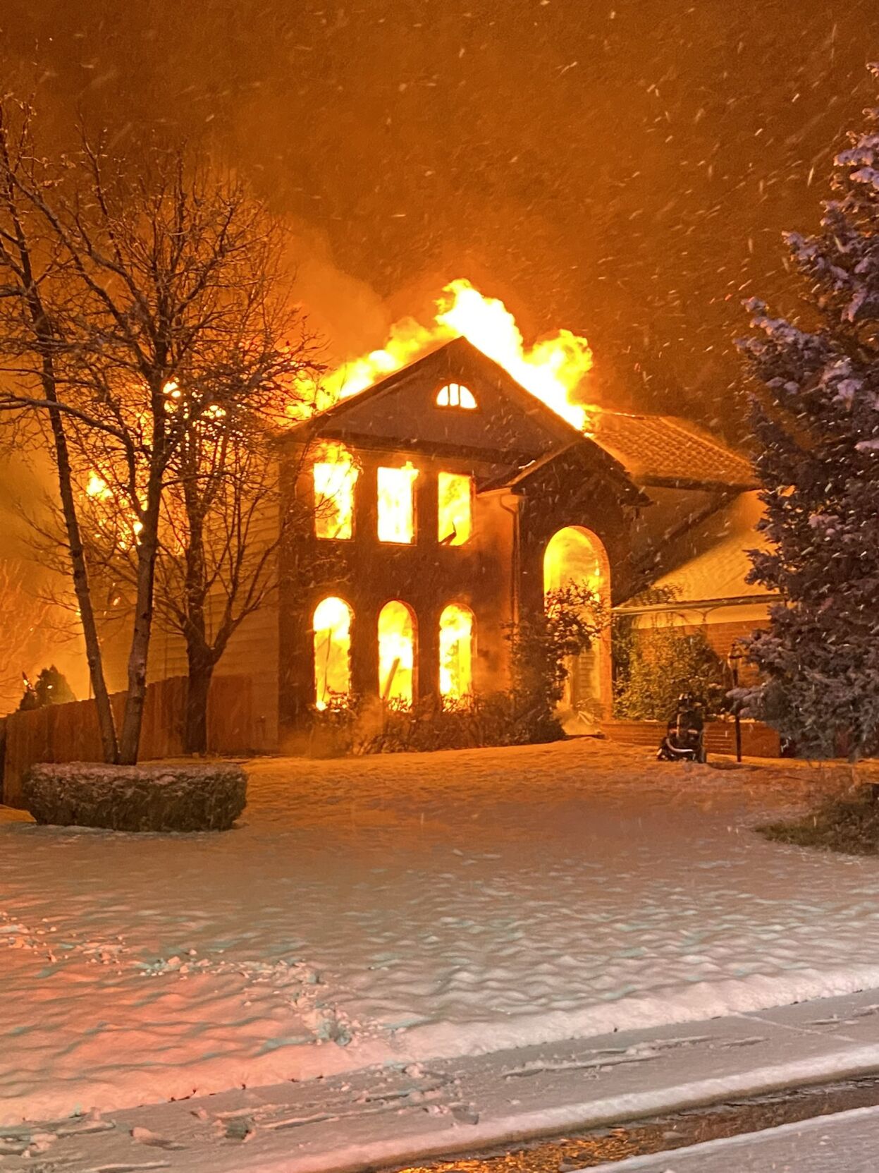 1 dead in Lakewood fire