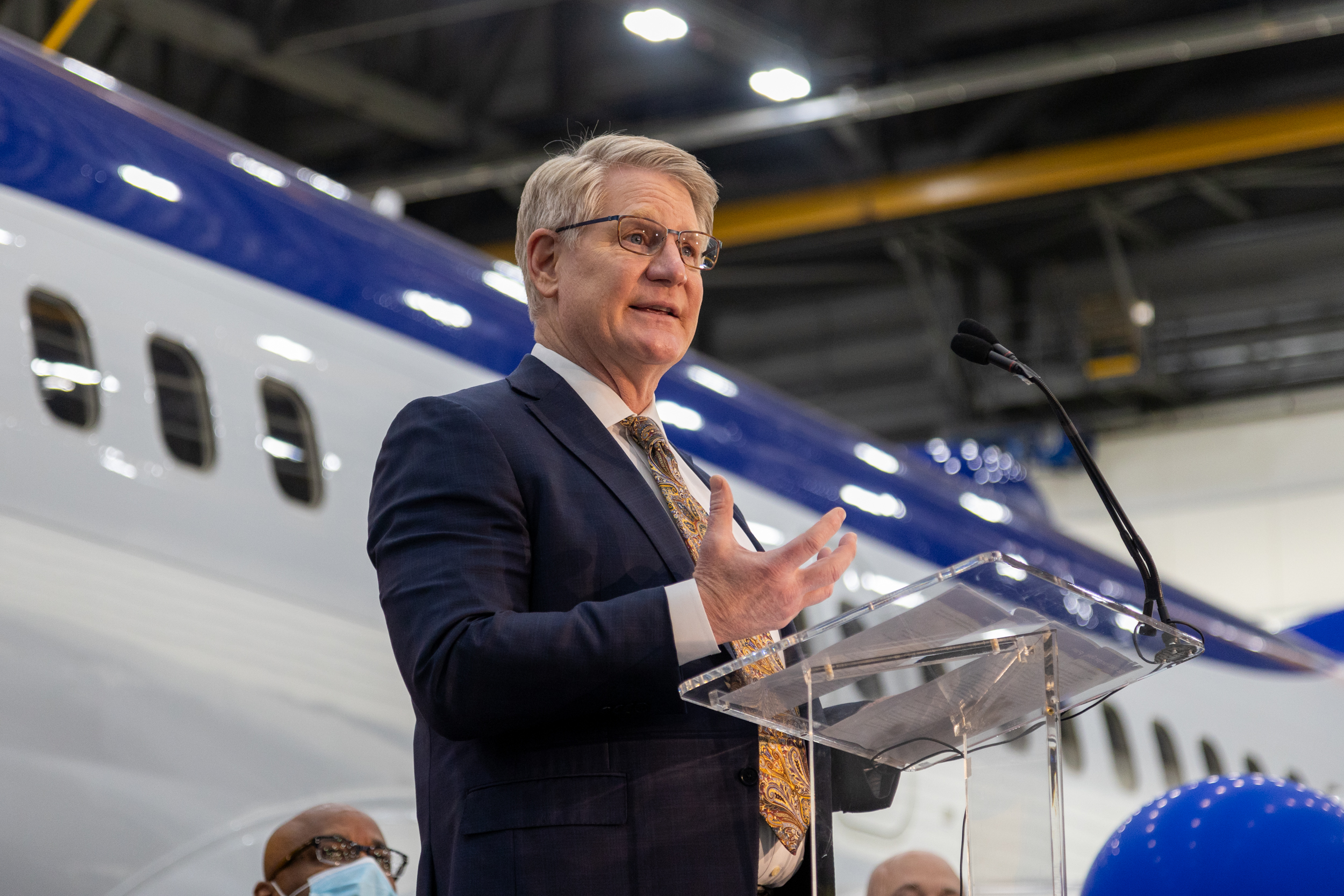 Southwest Airlines unveils $100M hangar at Denver International Airport
