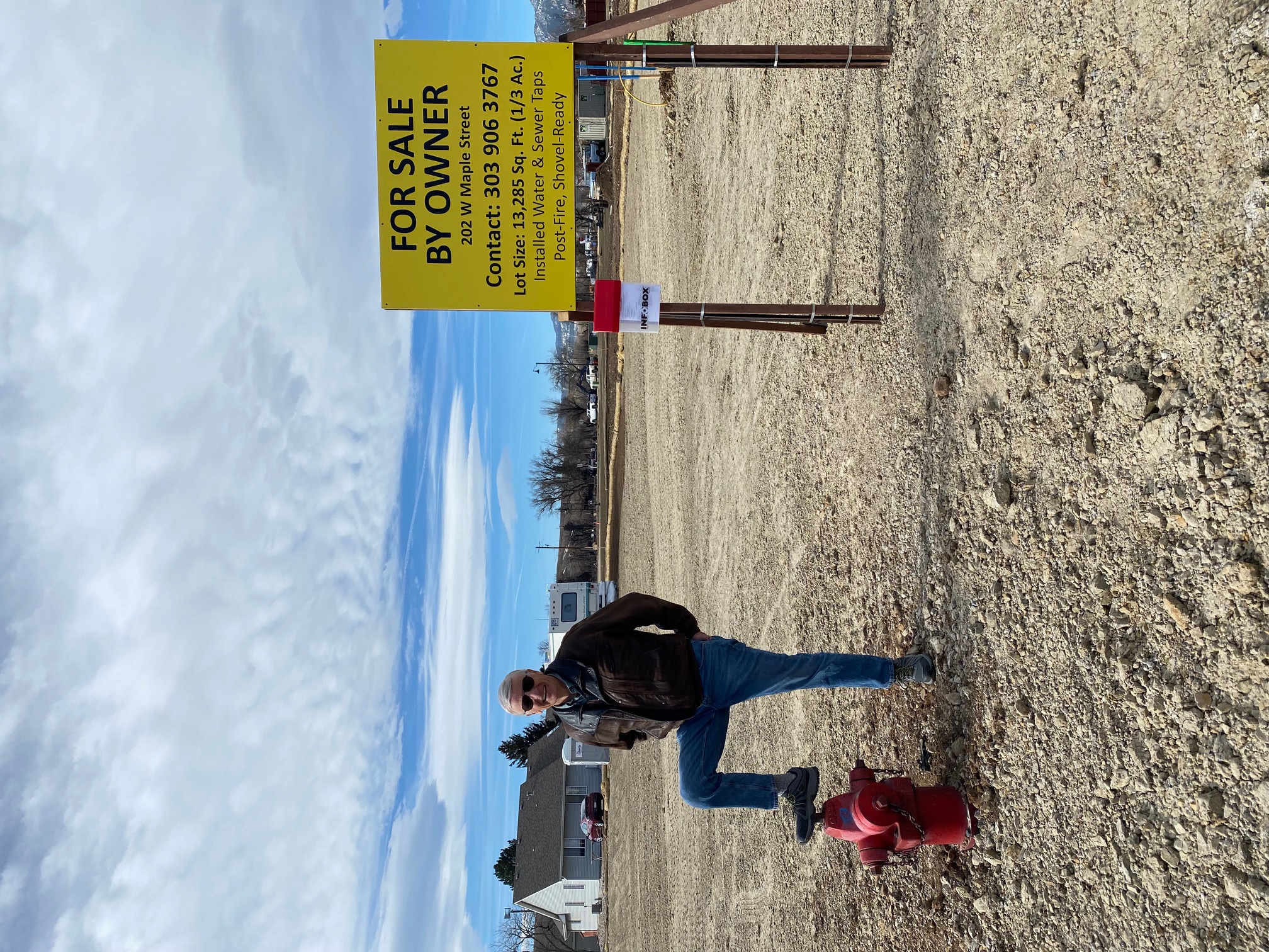 R. Paul Williamson has put up a homemade for sale sign on his property on West Maple in Original Town Superior. (Carol McKinley)