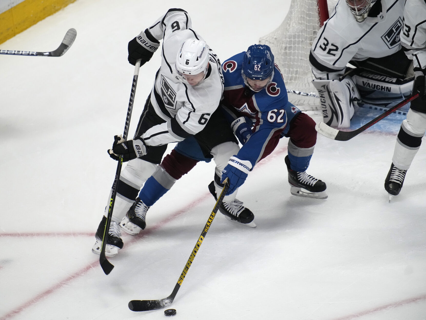 Colorado Avalanche set franchise win records, Nathan MacKinnon nets hat trick in blowout