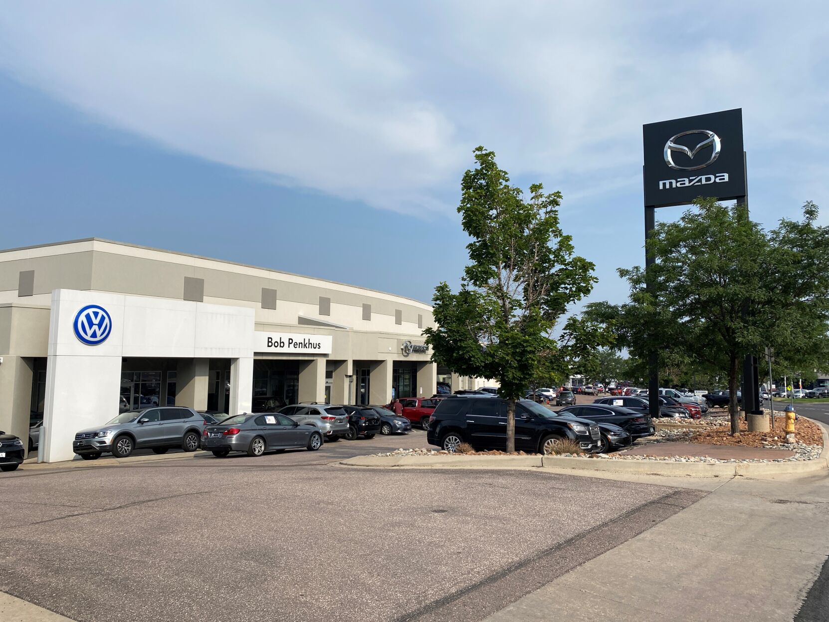 Colorado vehicle registrations decline, with a common theme to blame
