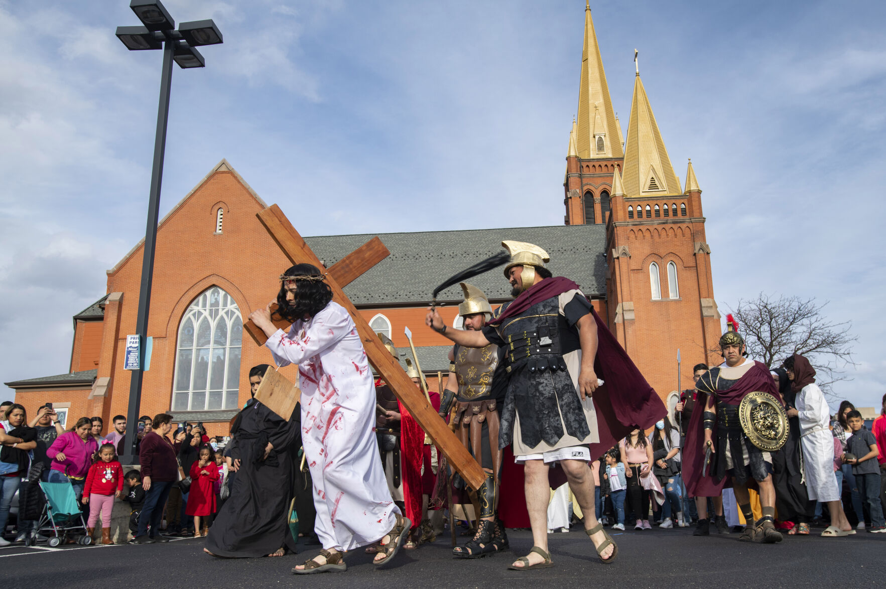 EDITORIAL: Hope and pray for peace this Easter