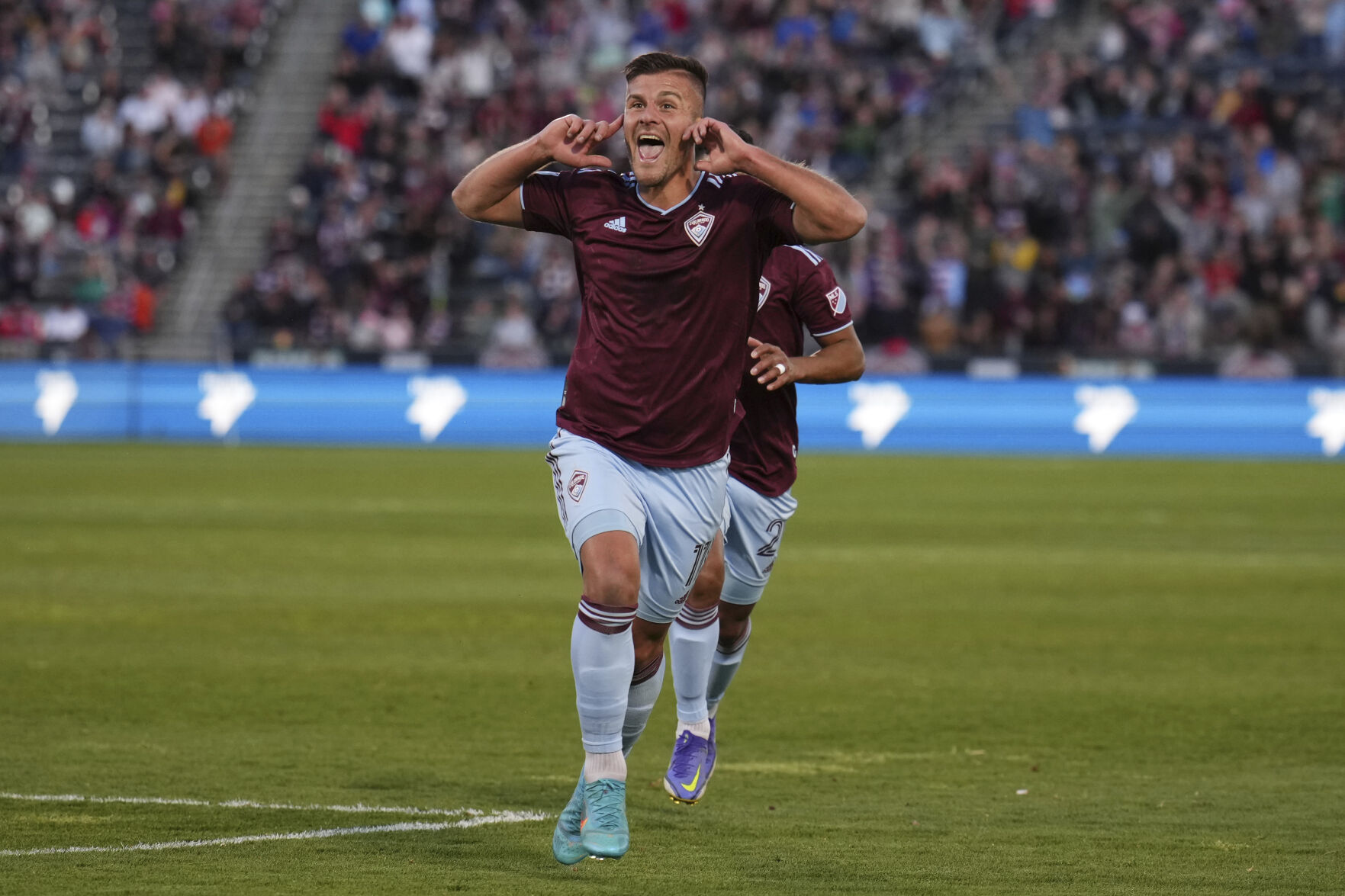 Diego Rubio’s goal gives Colorado Rapids enough to end winless streak despite red card