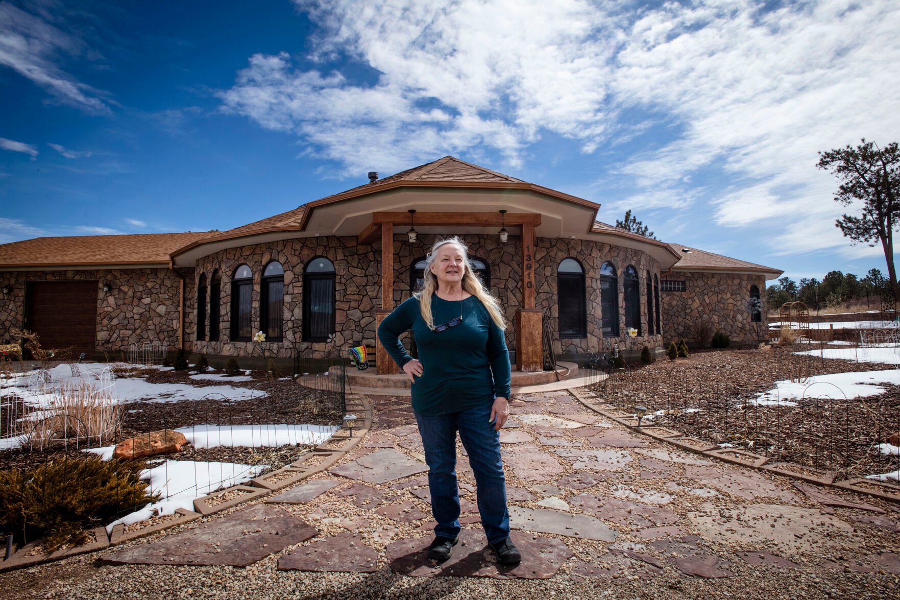 Eye-catching, plant-filled Colorado house offers 360-degree views and hurricane protection