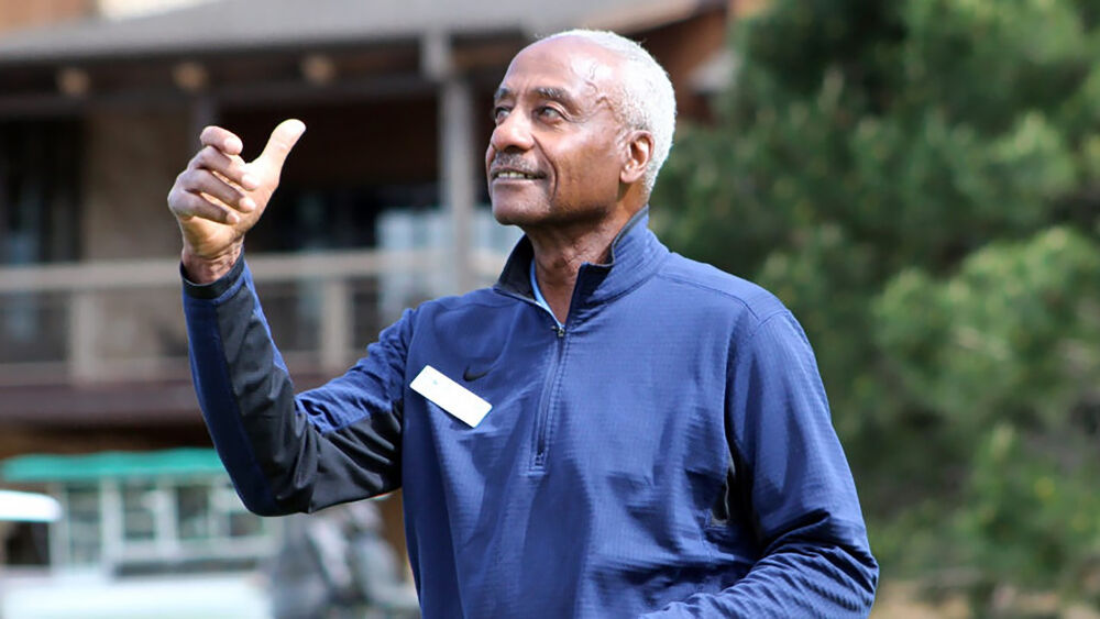 Tom Robinson. (Photo by Brad Cochi of CHSAA Now)