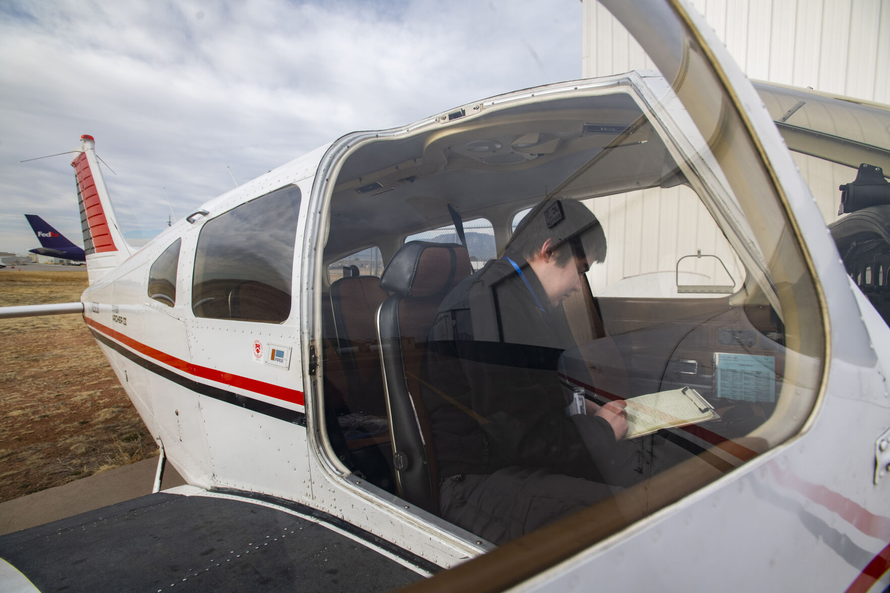Colorado Springs flight school, MSU Denver partner to train airline pilots